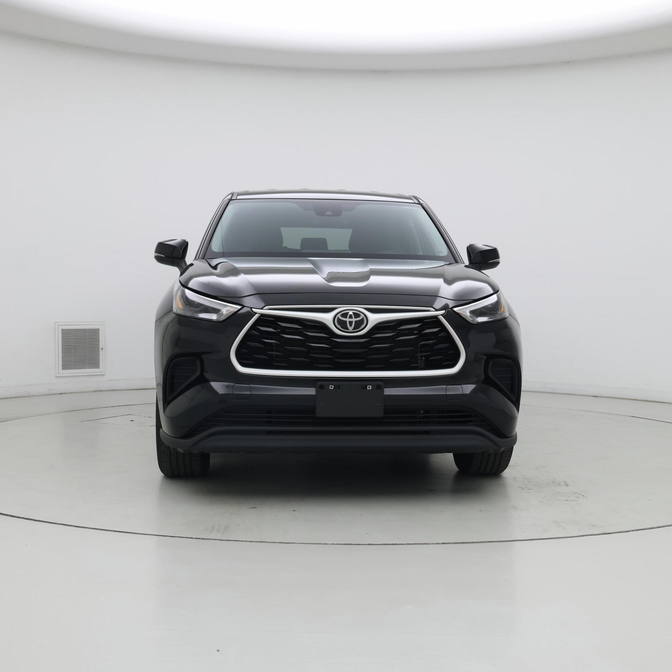 Thumbnail: 2023 Toyota Highlander - 5