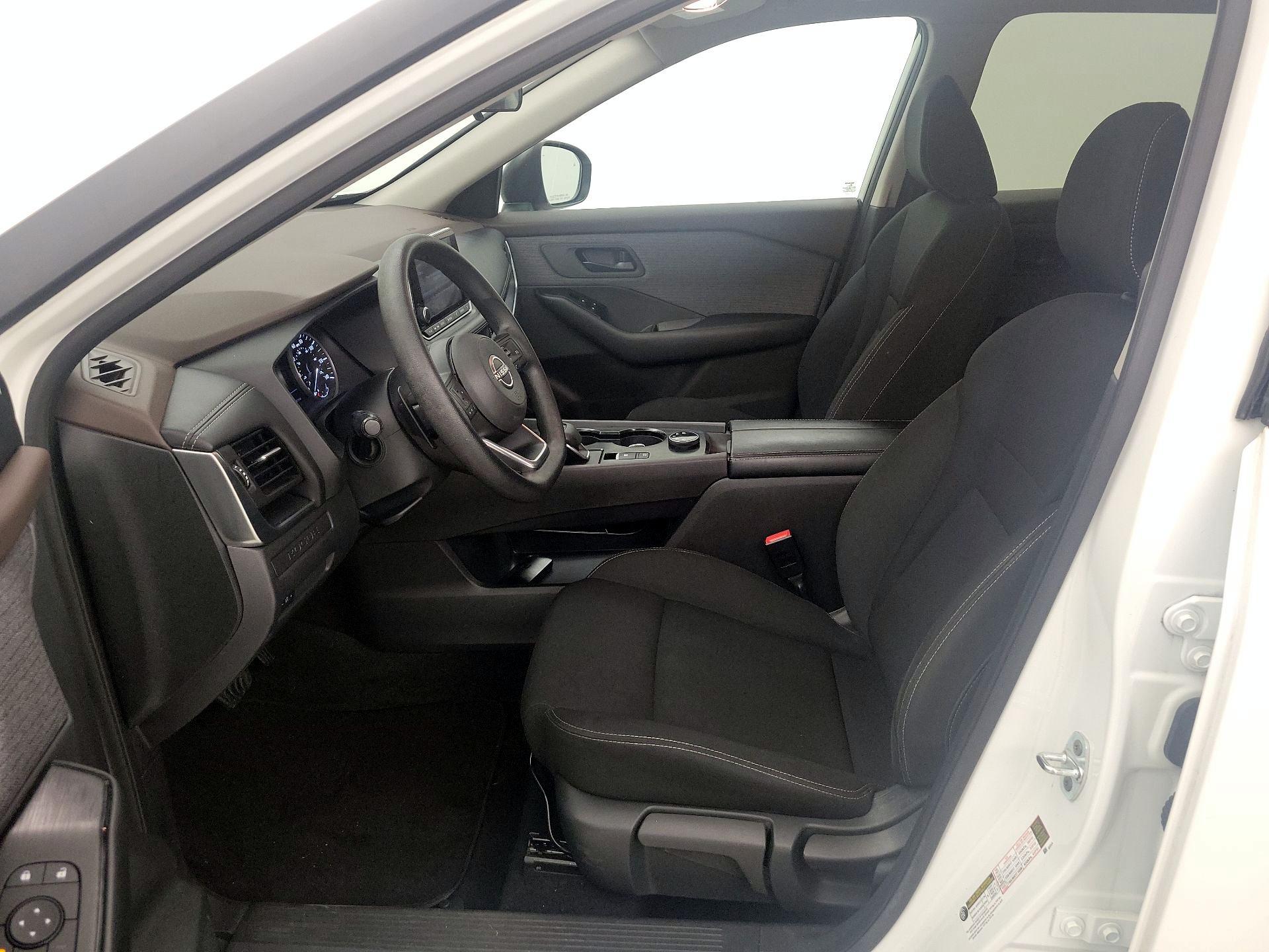 Thumbnail: 2023 Nissan Rogue - 11