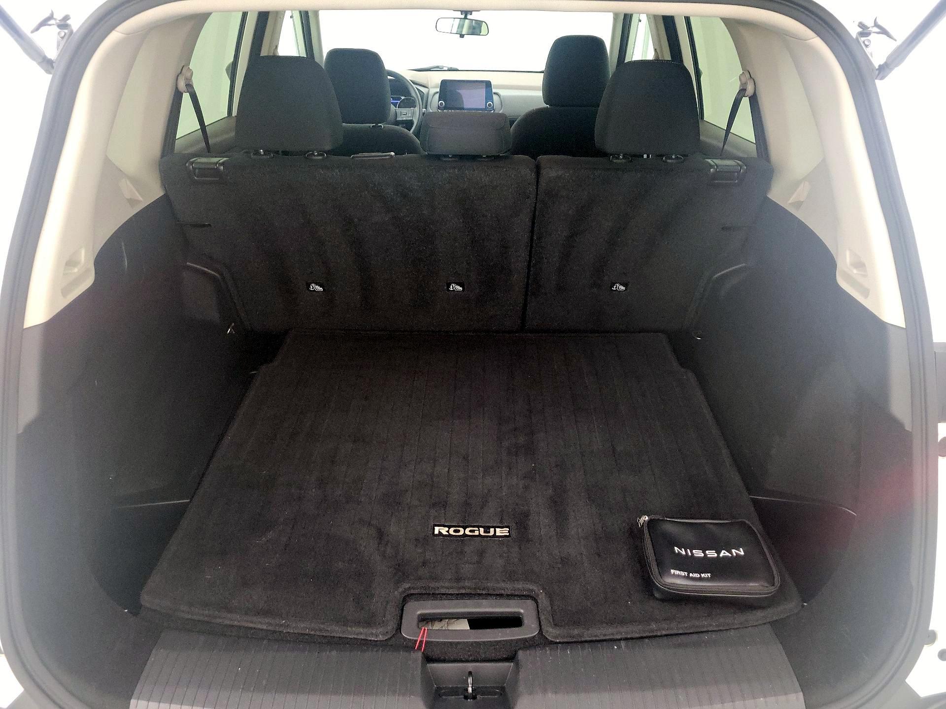 Thumbnail: 2023 Nissan Rogue - 20