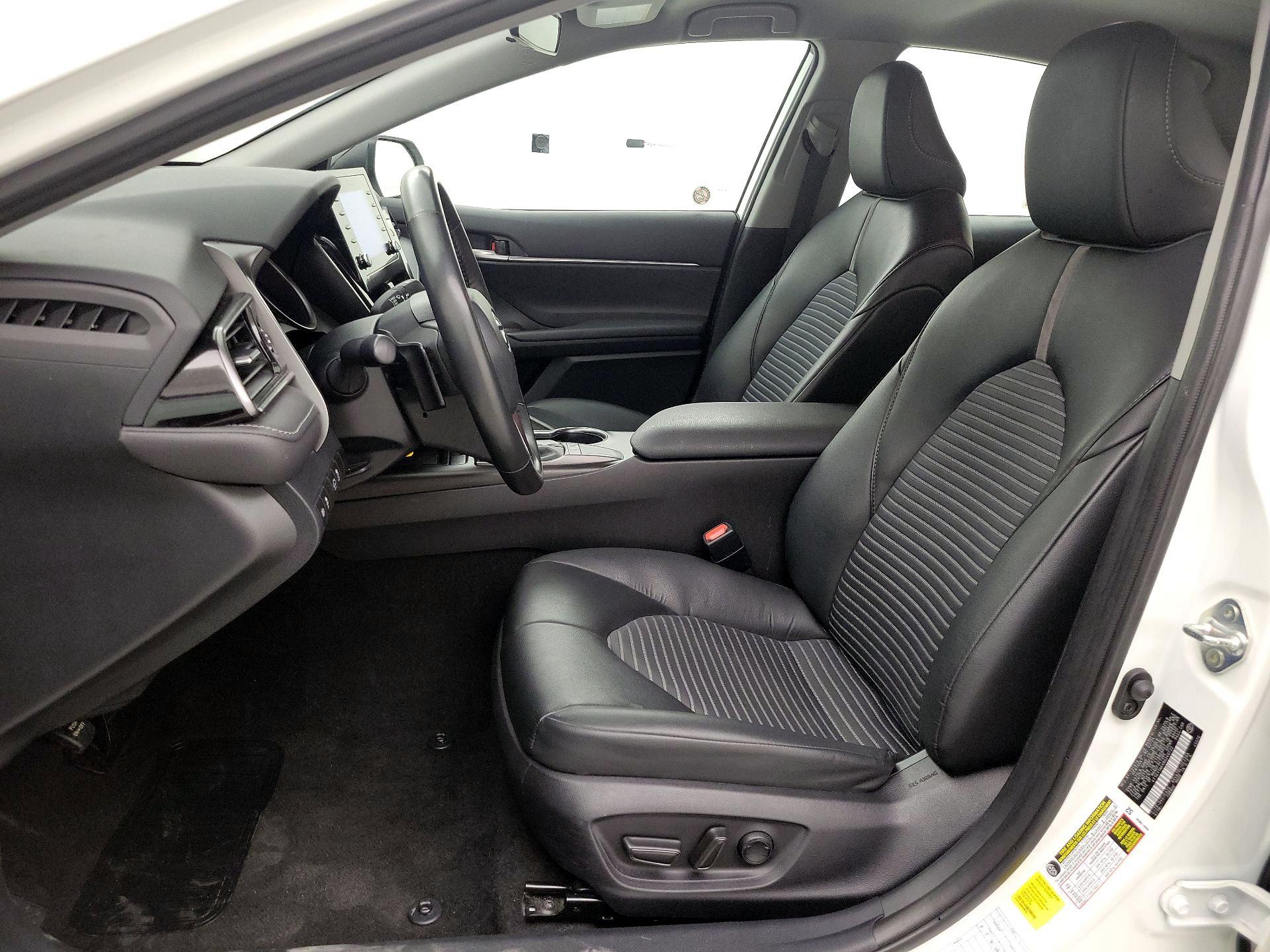 Thumbnail: 2024 Toyota Camry - 11