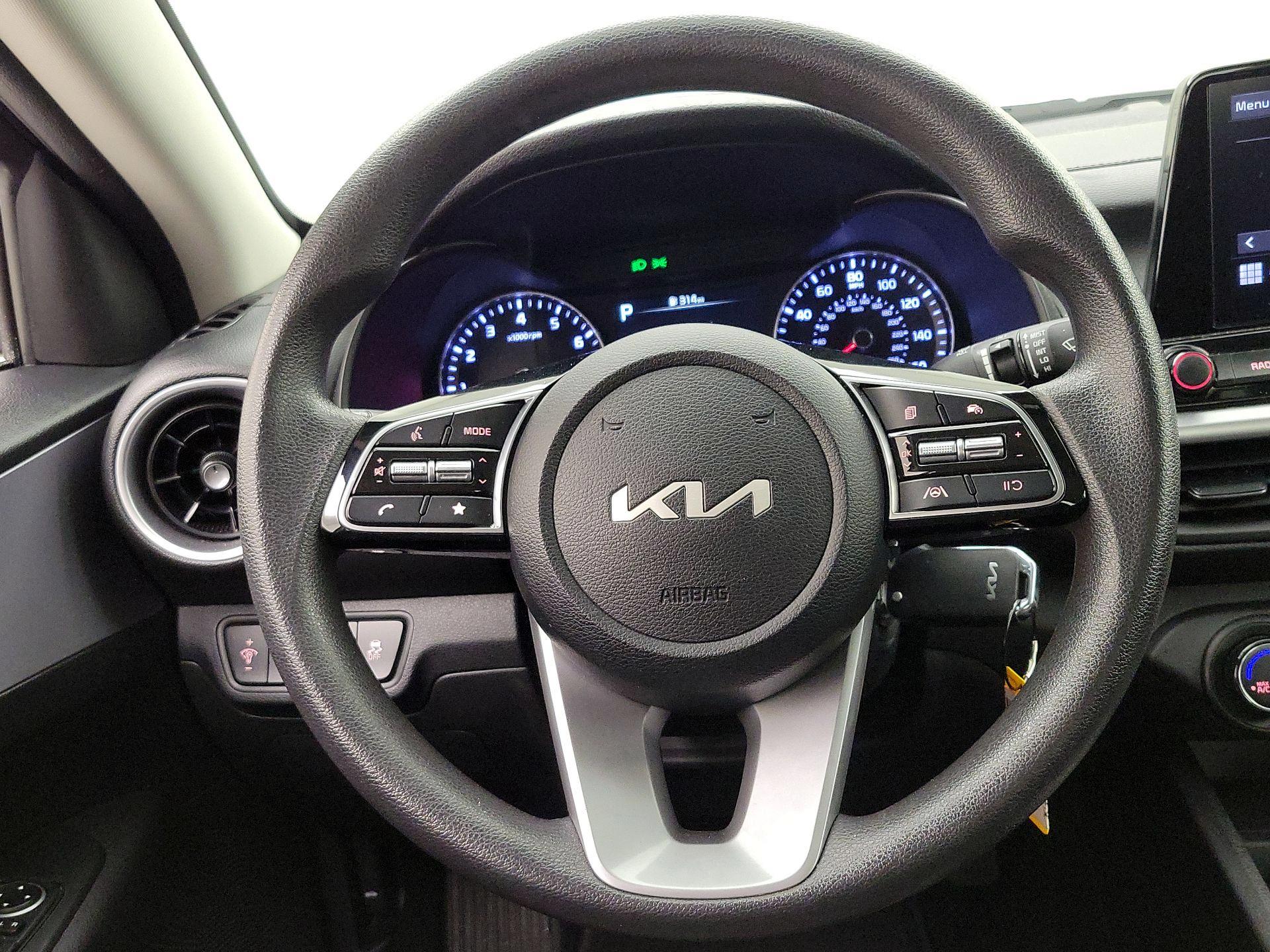 Thumbnail: 2024 Kia Forte - 10