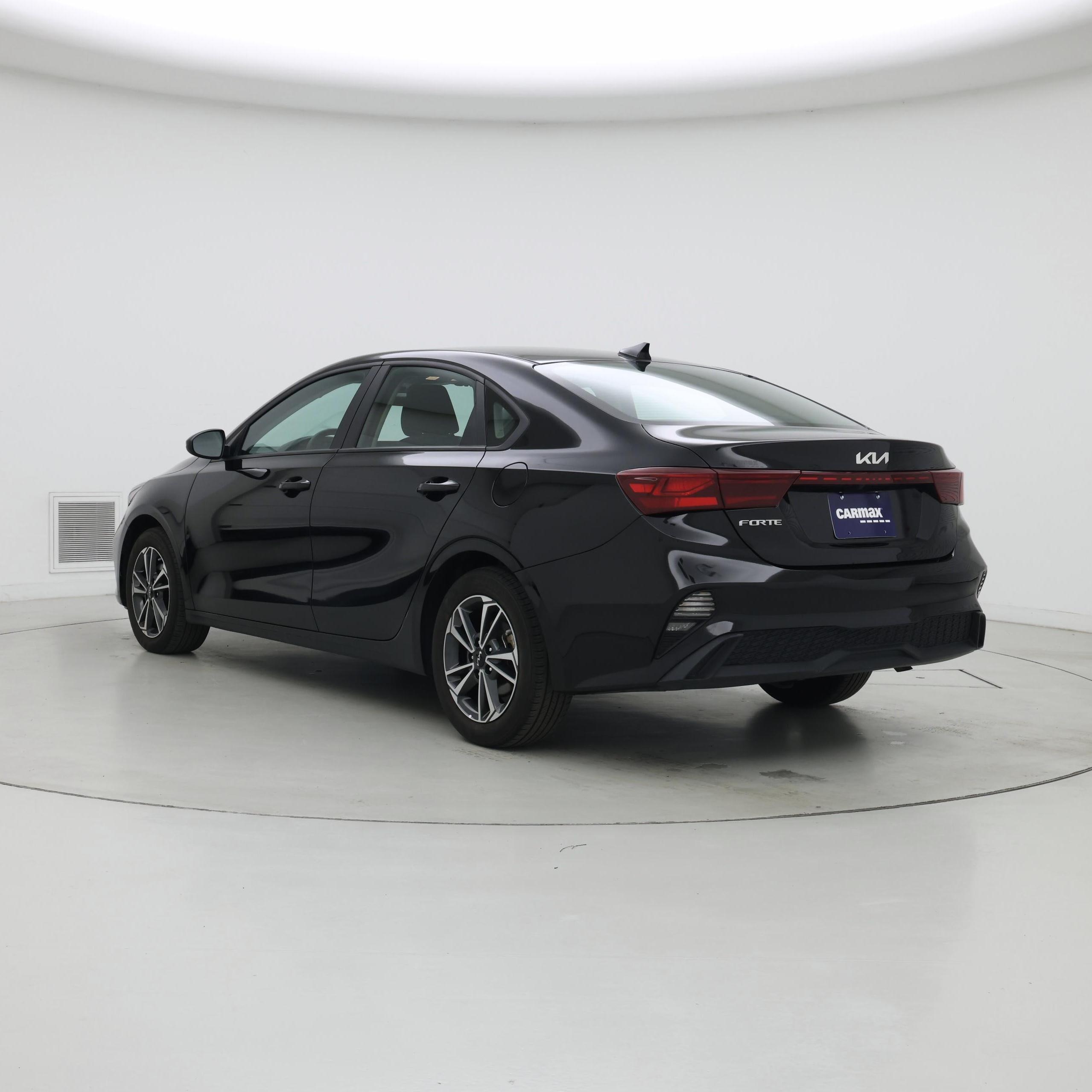 Thumbnail: 2024 Kia Forte - 2