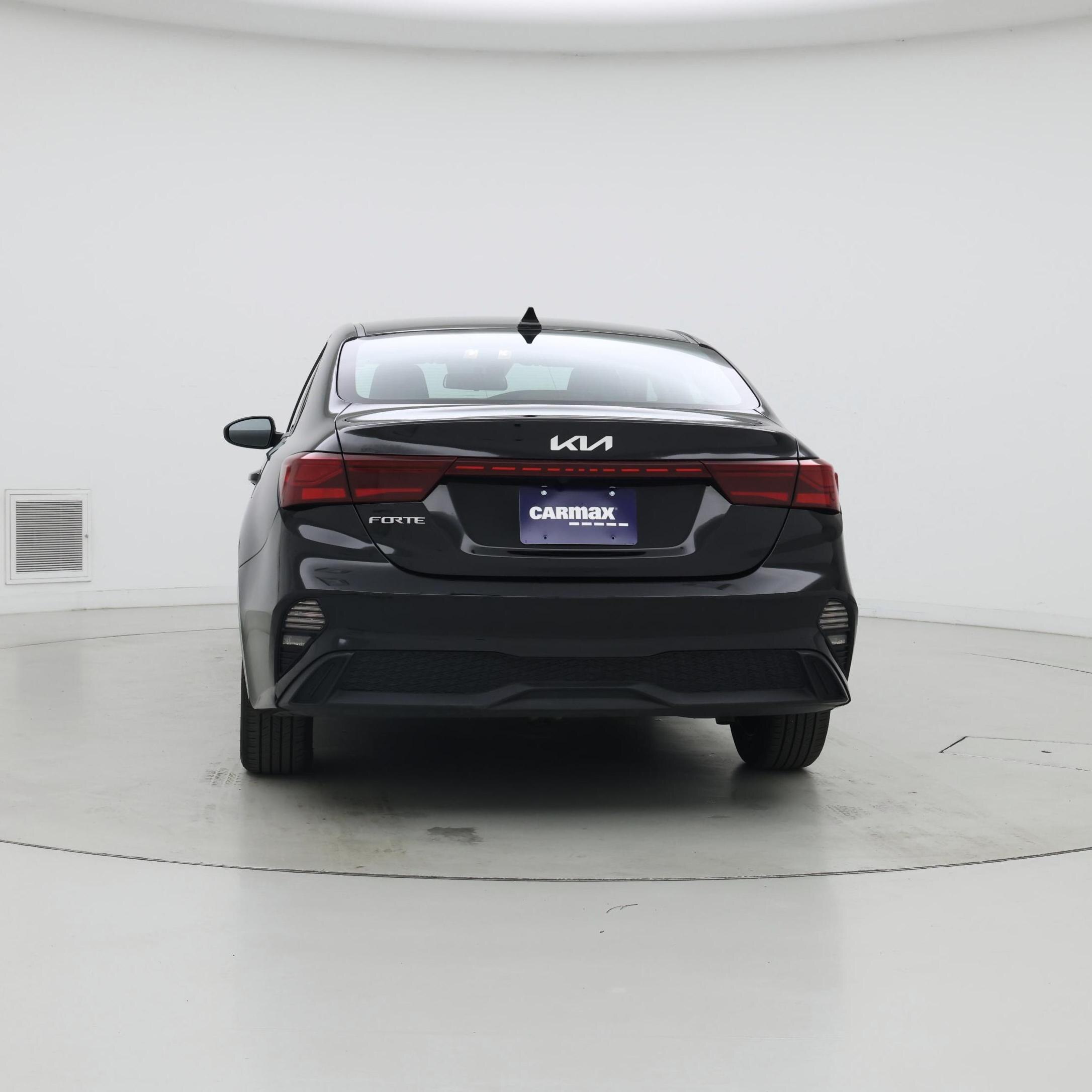 Thumbnail: 2024 Kia Forte - 6