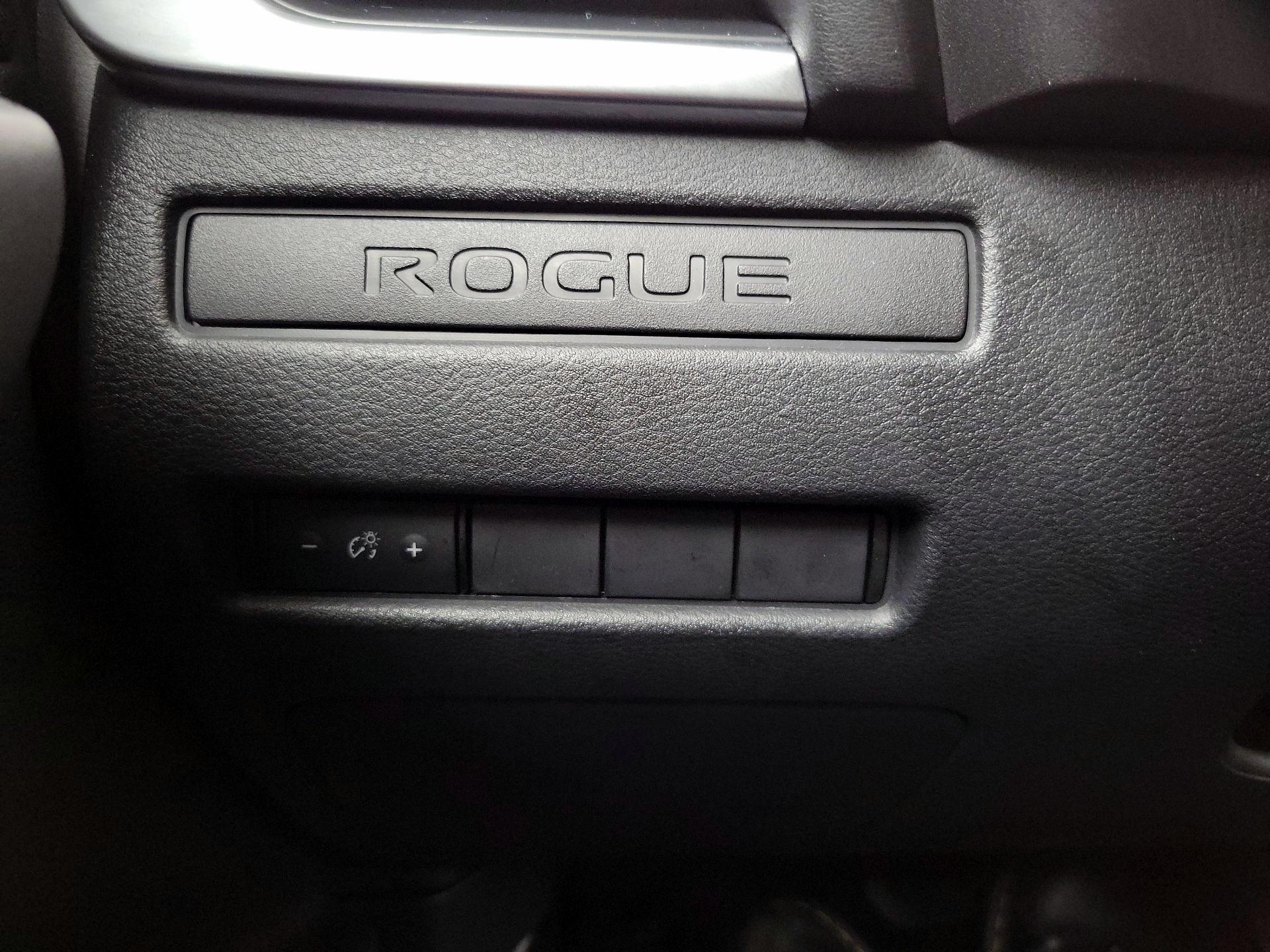 Thumbnail: 2023 Nissan Rogue - 13