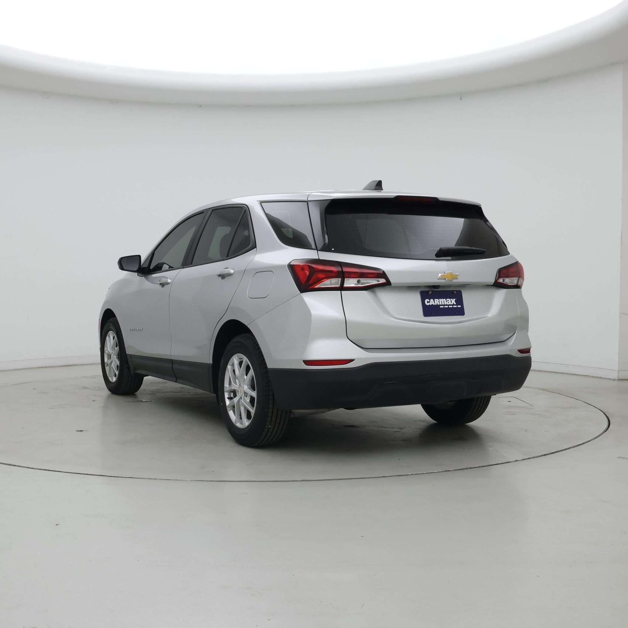 Thumbnail: 2022 Chevrolet Equinox - 2