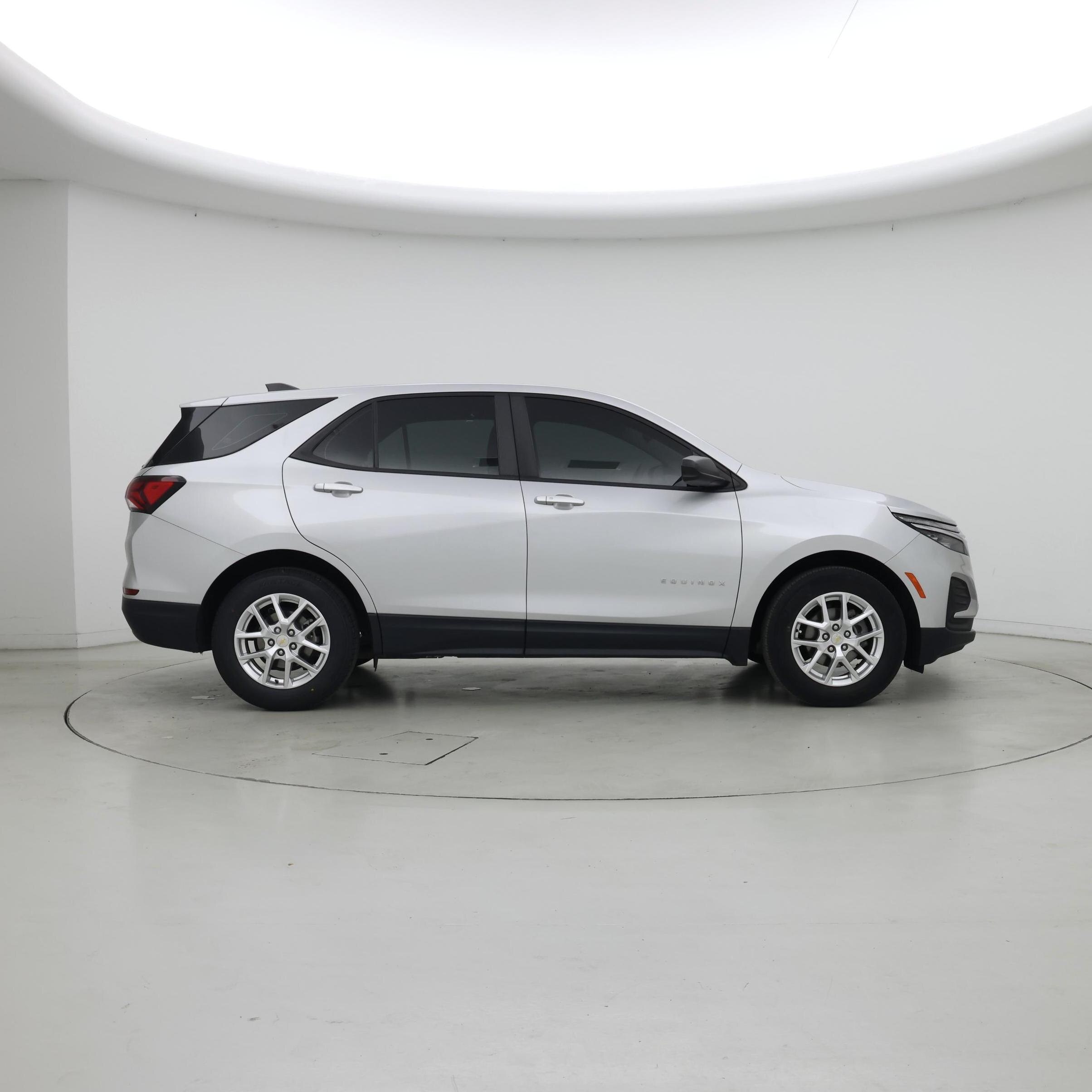 Thumbnail: 2022 Chevrolet Equinox - 7