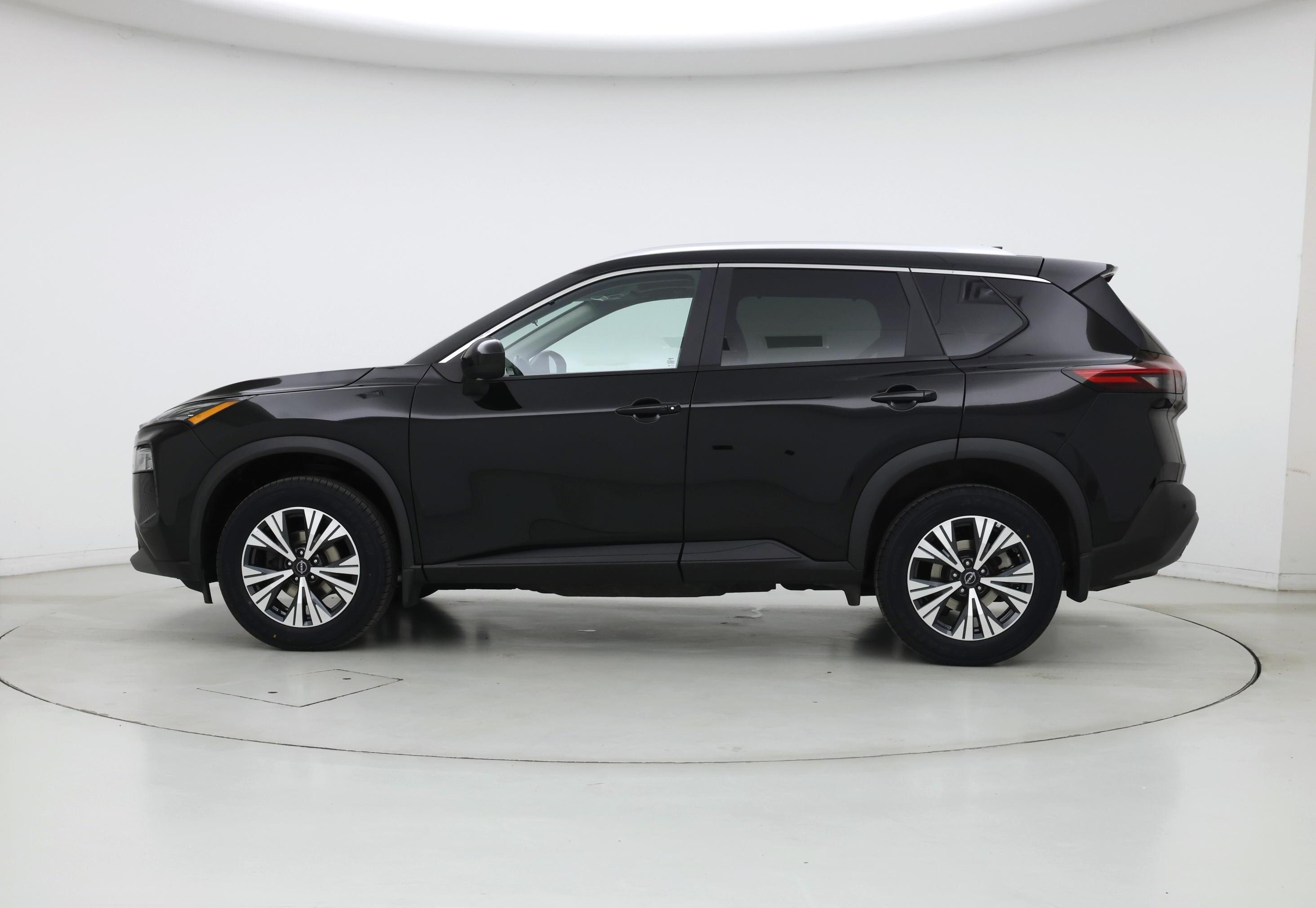 Thumbnail: 2023 Nissan Rogue - 3