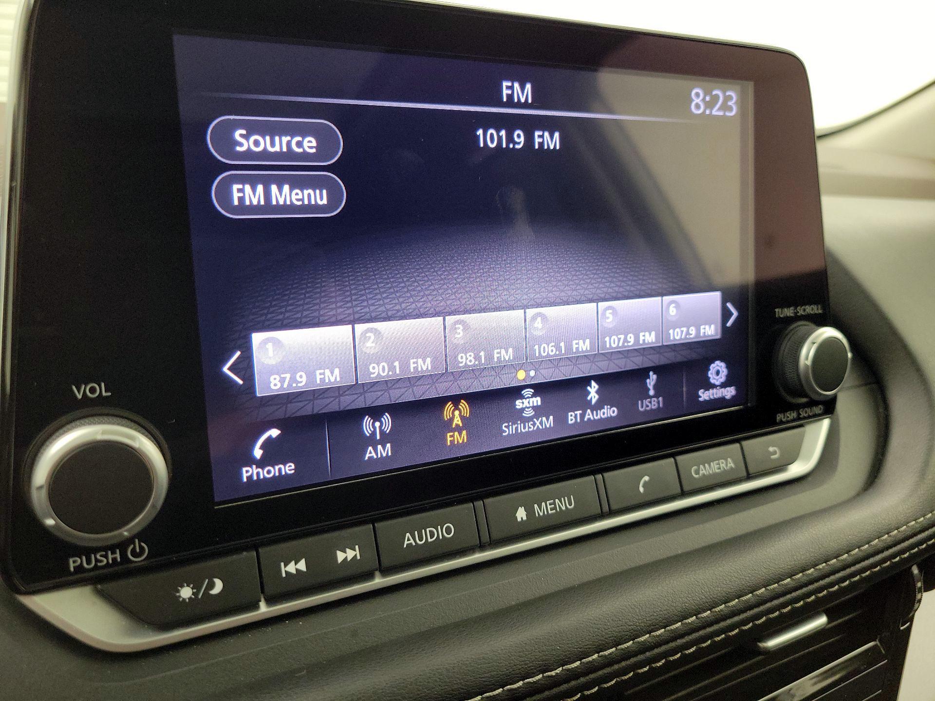 Thumbnail: 2023 Nissan Rogue - 15