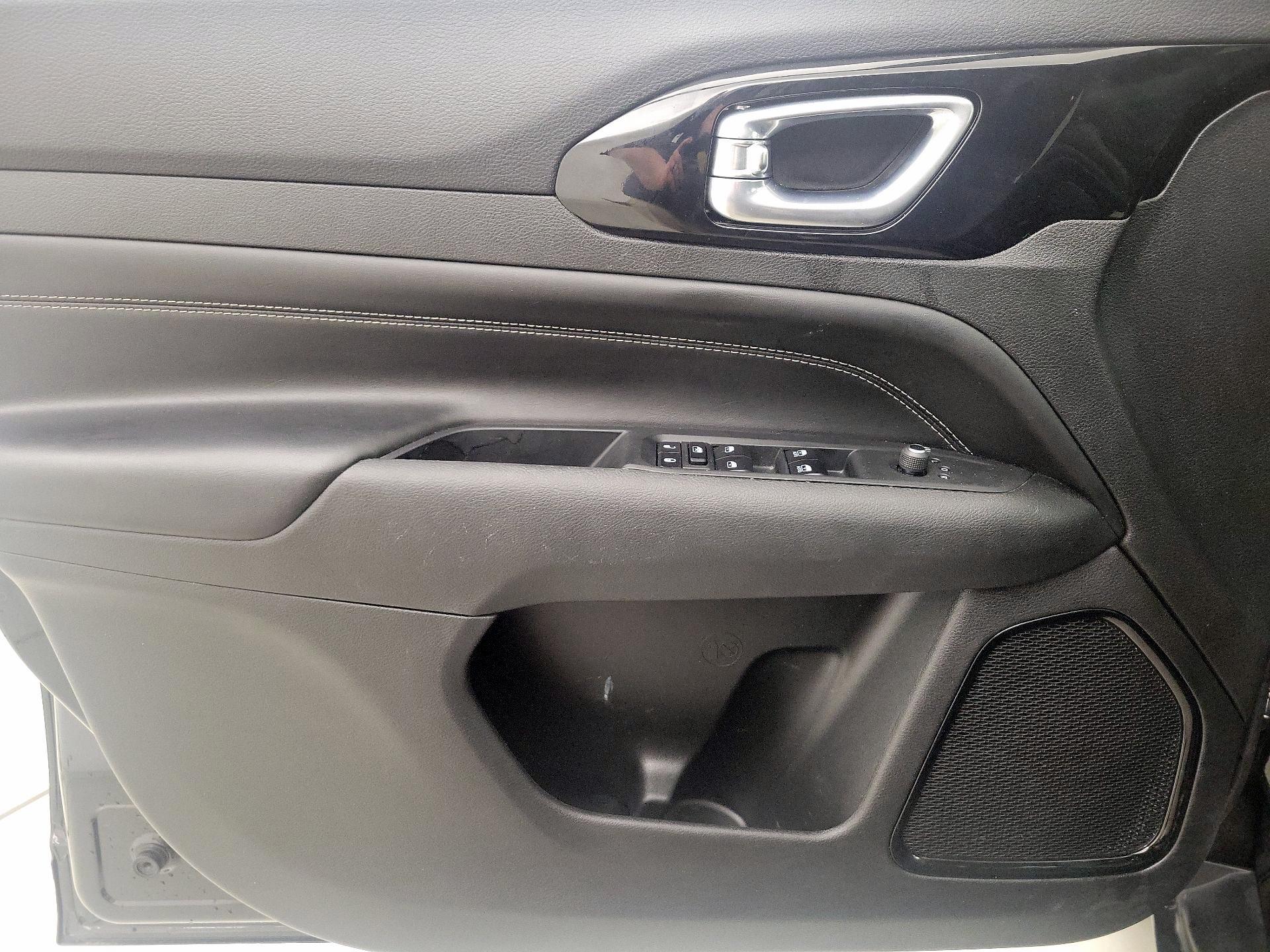 Thumbnail: 2023 Jeep Compass - 12