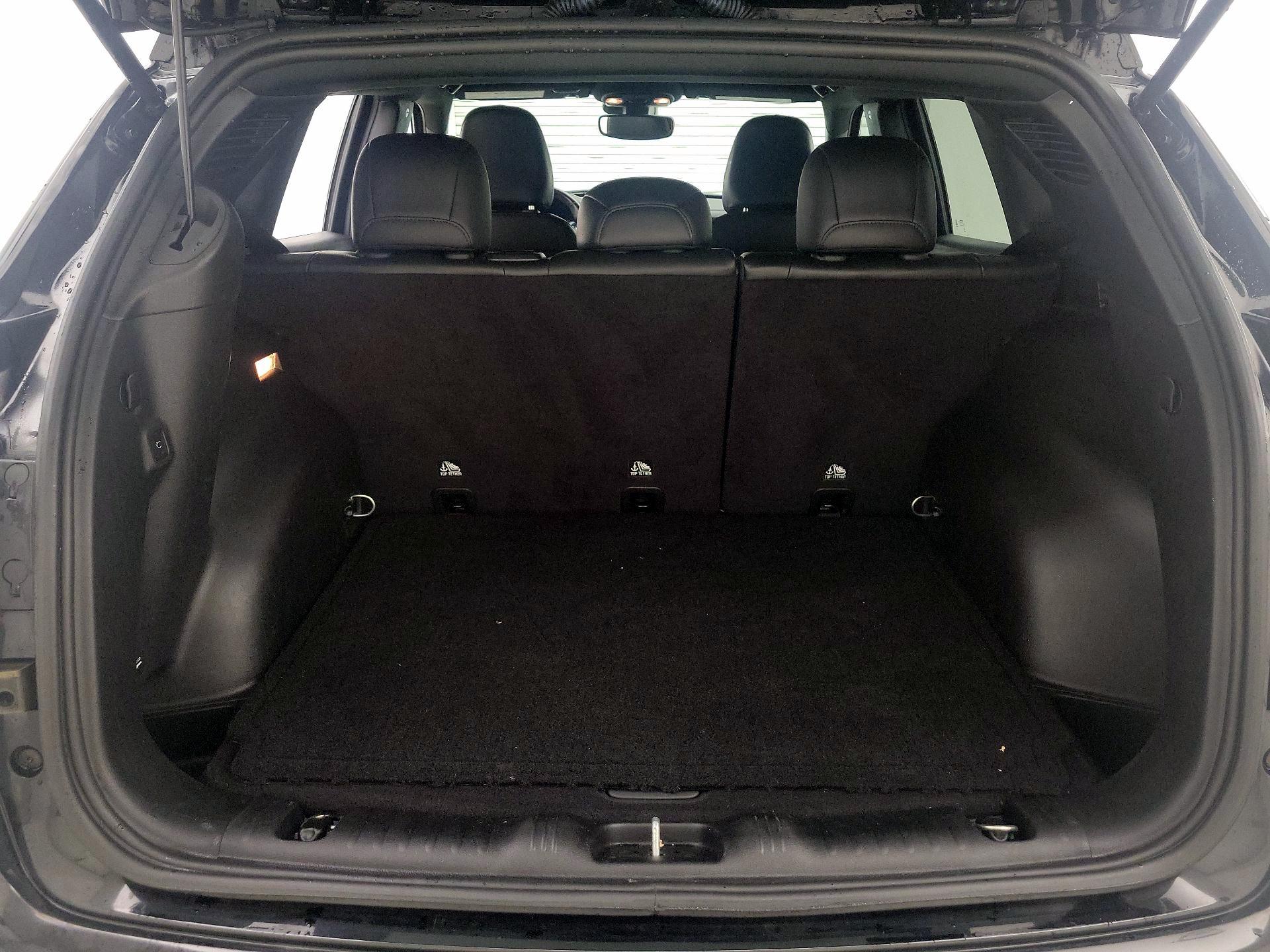 Thumbnail: 2023 Jeep Compass - 20