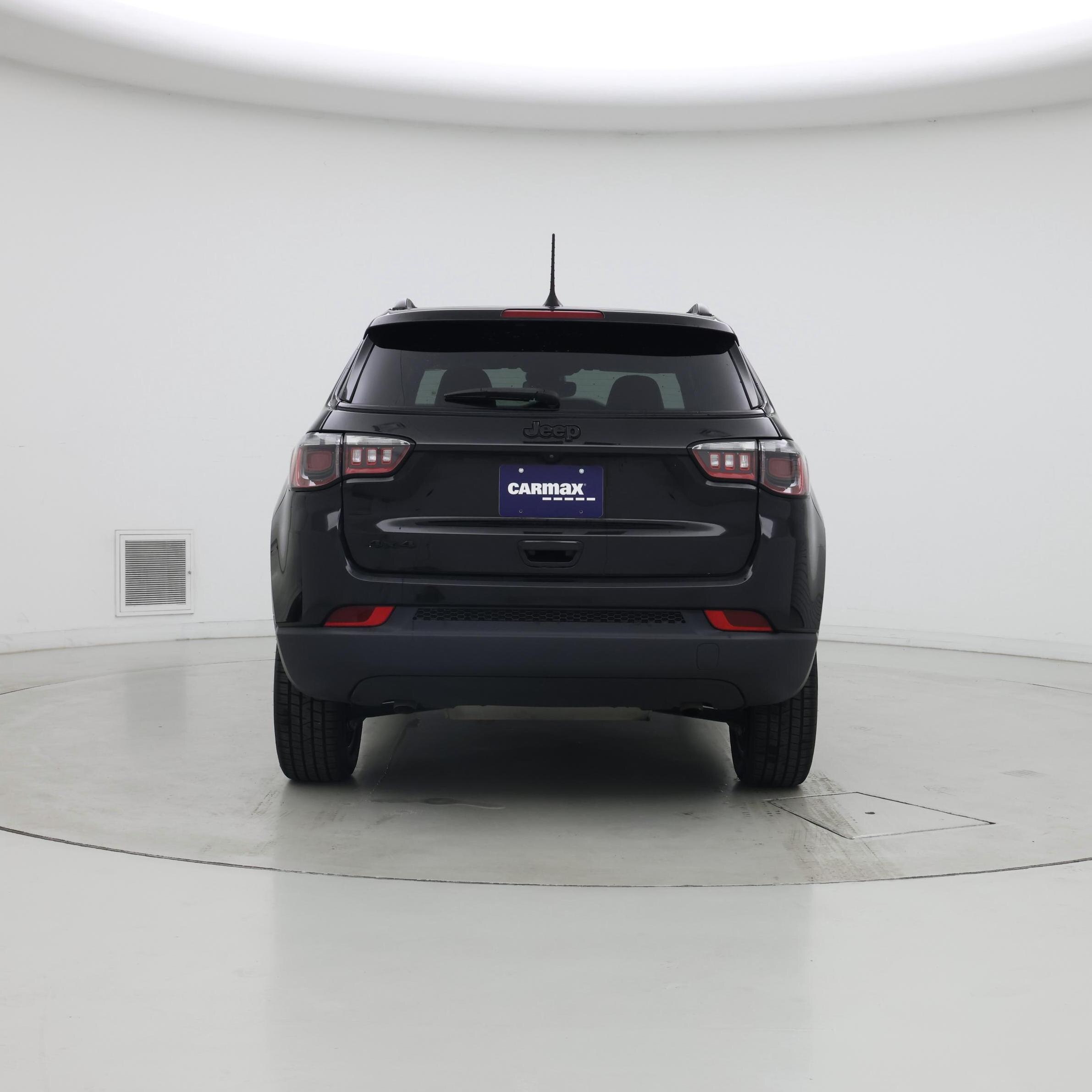 Thumbnail: 2023 Jeep Compass - 6