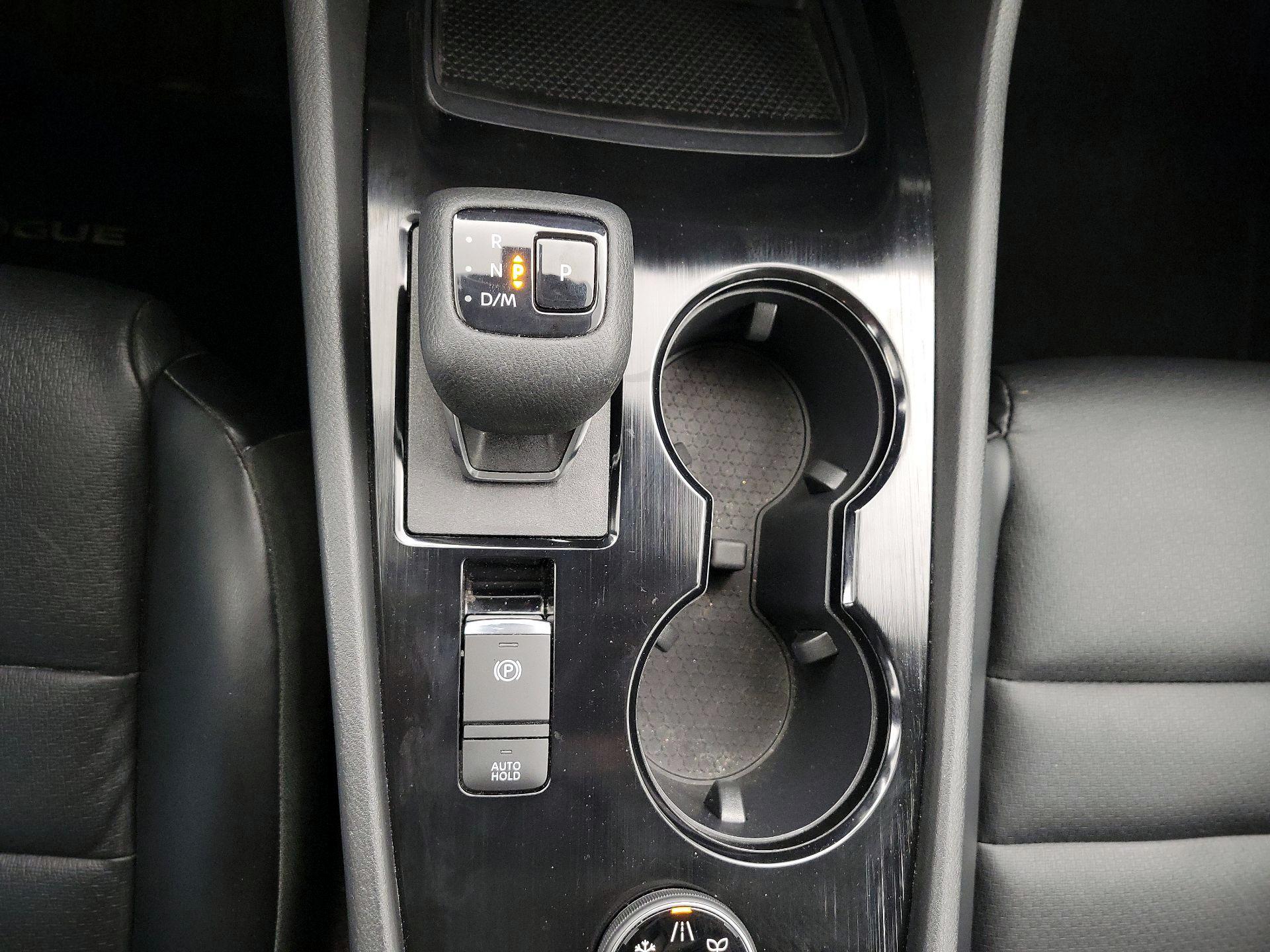 Thumbnail: 2023 Nissan Rogue - 17