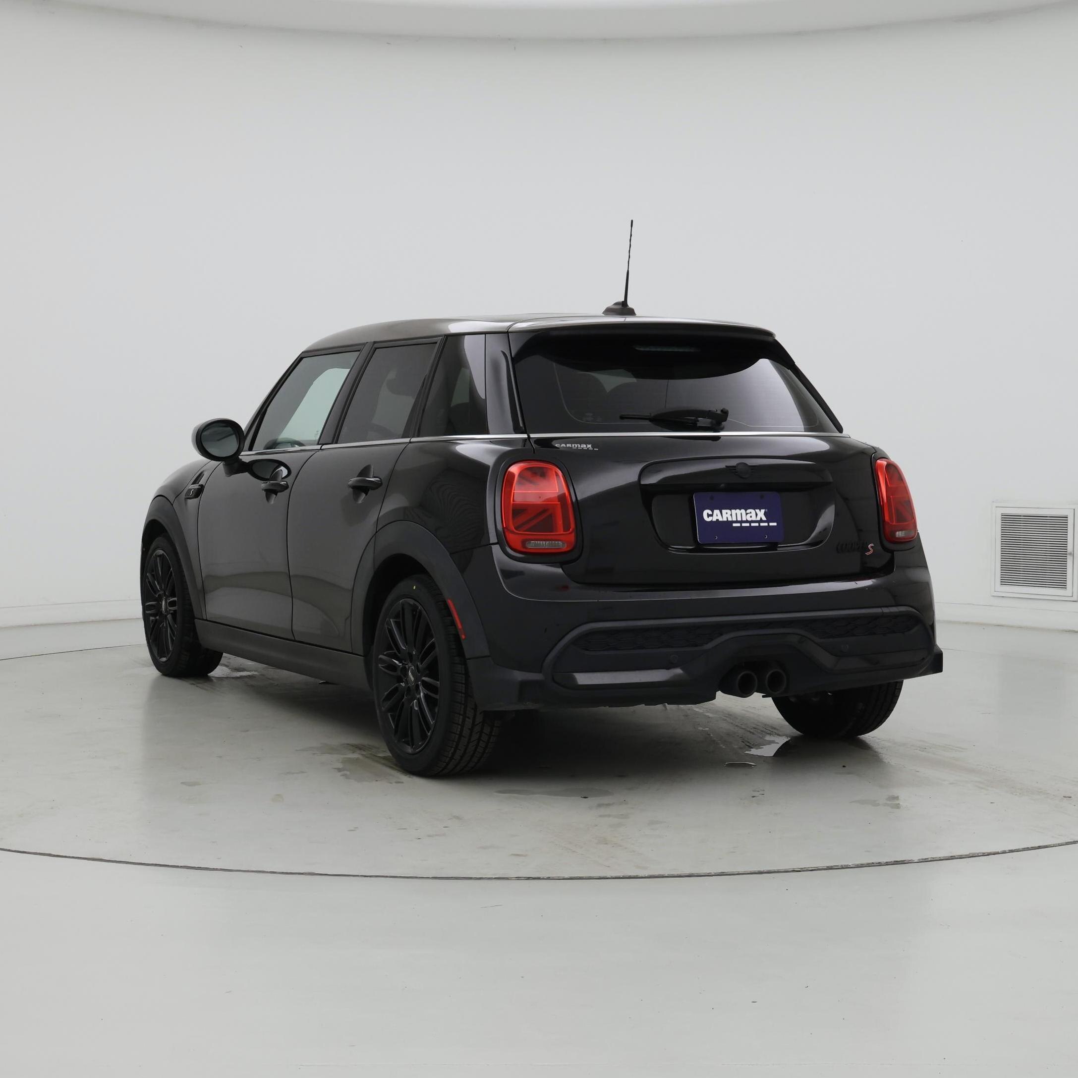 Thumbnail: 2022 MINI Cooper Hardtop - 2