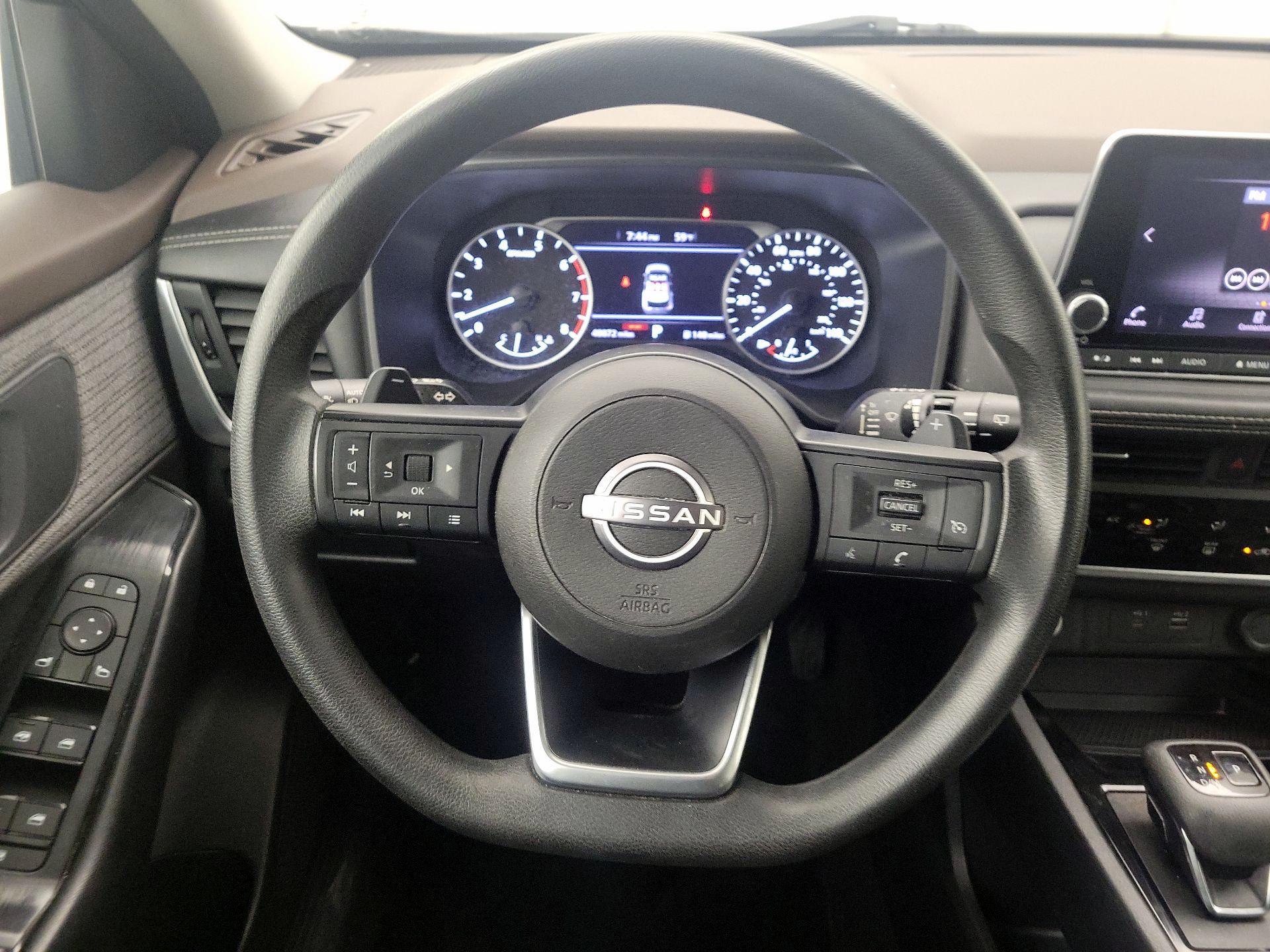 Thumbnail: 2023 Nissan Rogue - 10