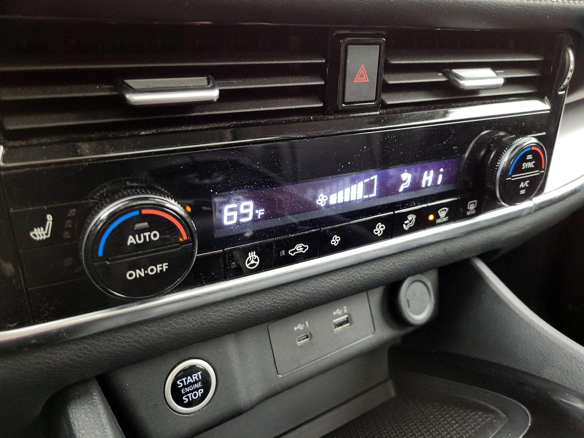 Thumbnail: 2023 Nissan Rogue - 16