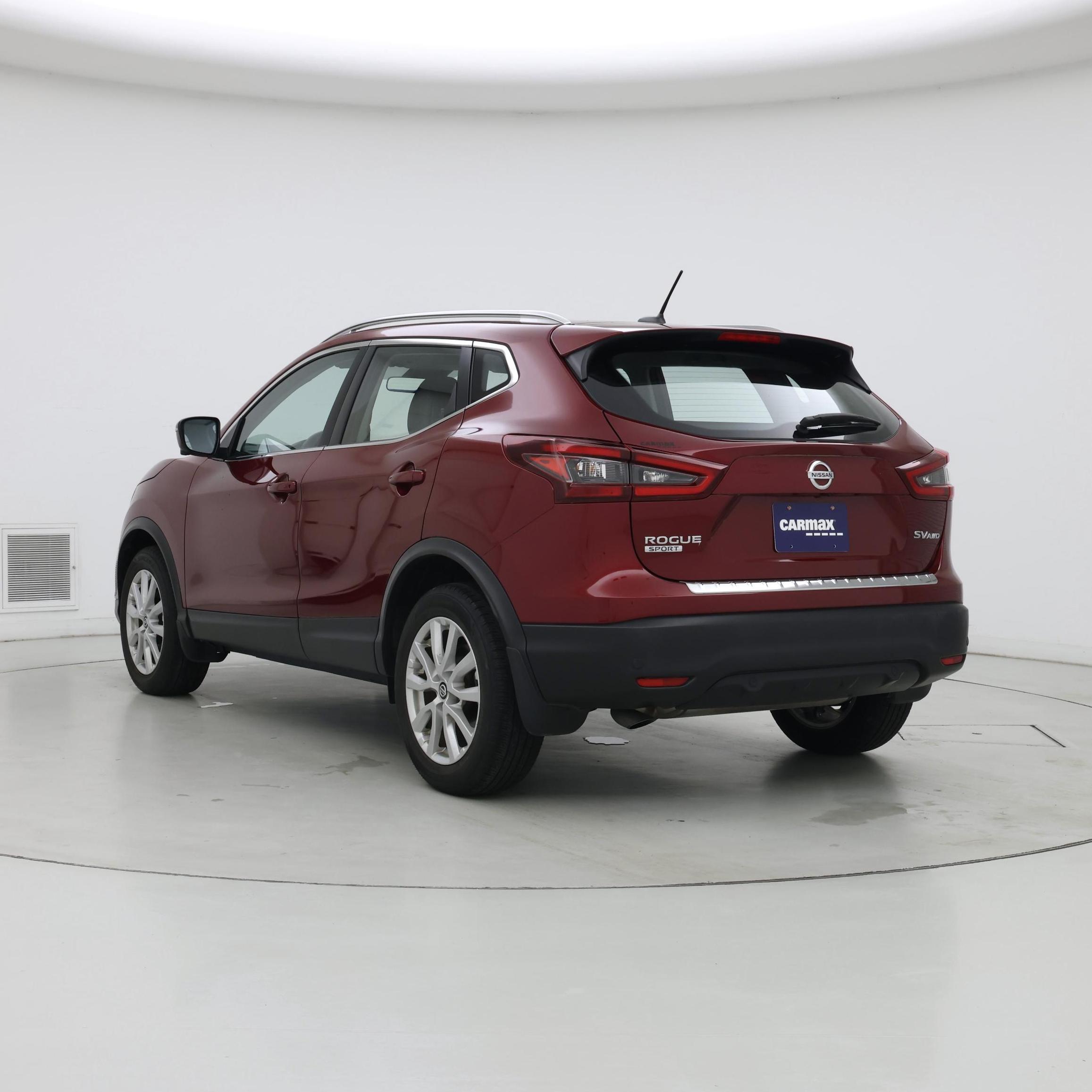 Thumbnail: 2022 Nissan Rogue Sport - 2