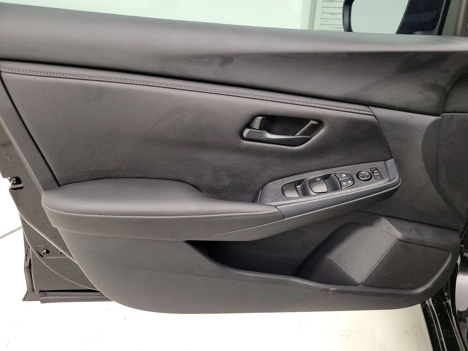 Thumbnail: 2025 Nissan Sentra - 12