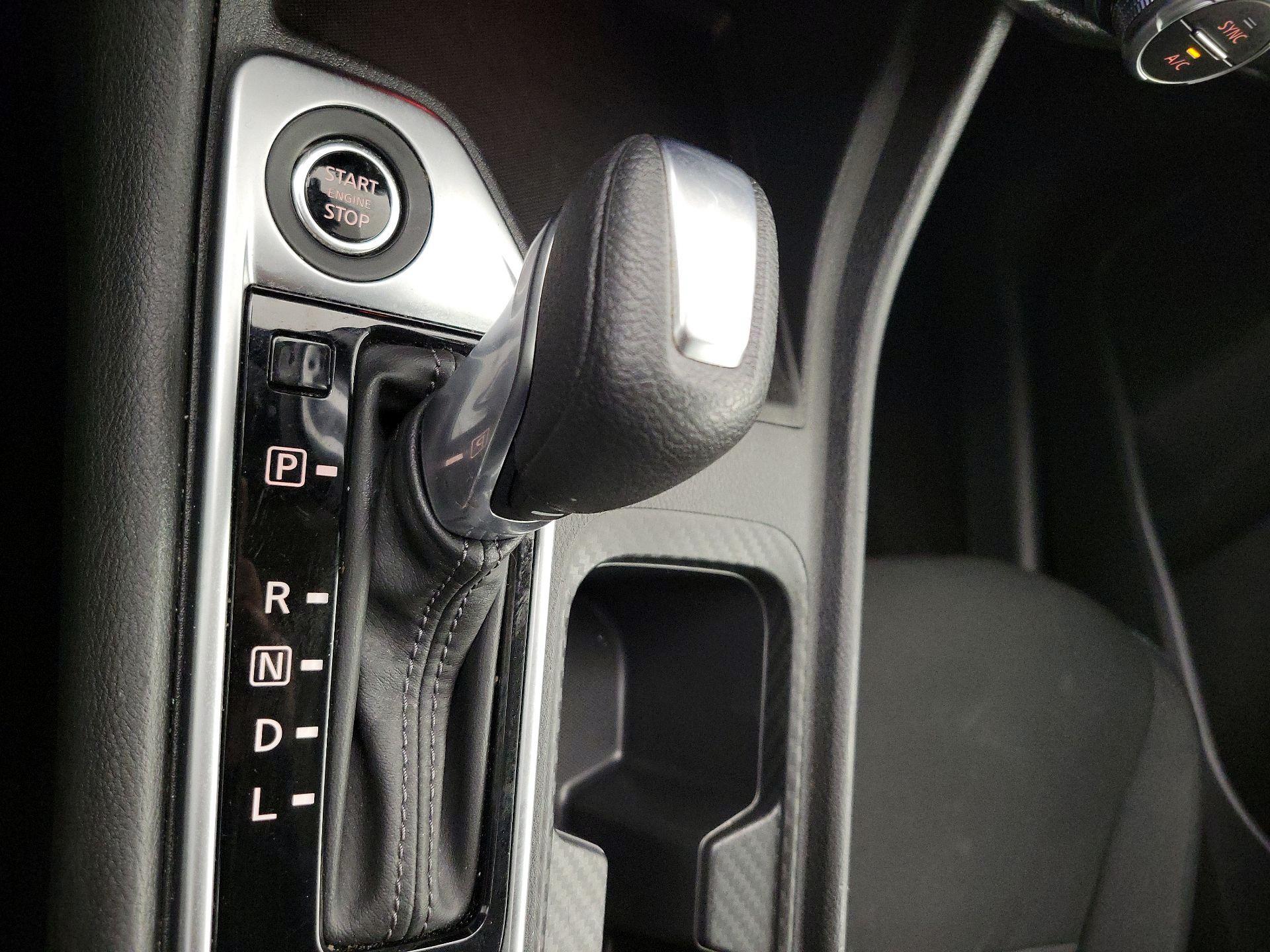 Thumbnail: 2024 Nissan Sentra - 17