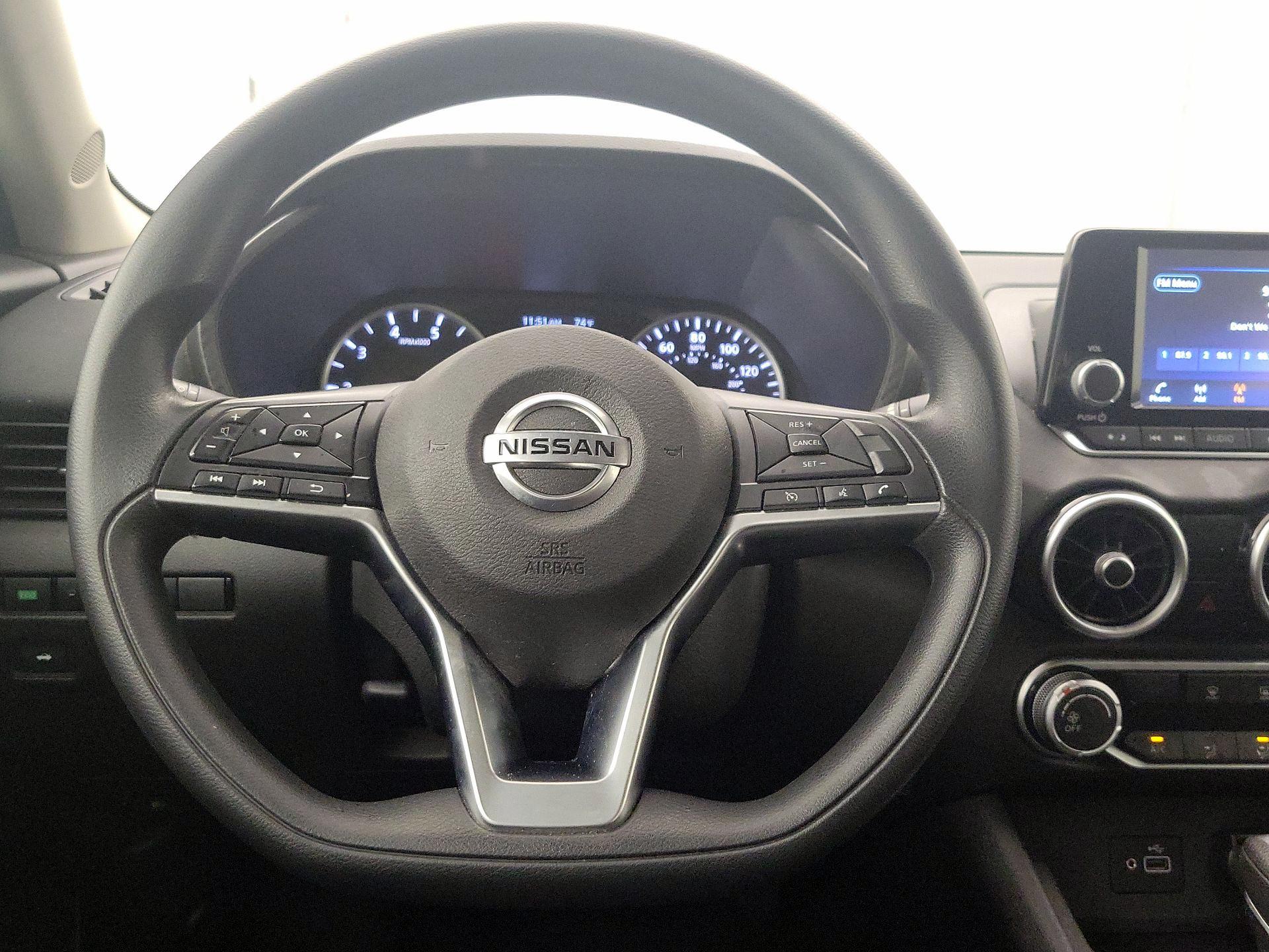 Thumbnail: 2023 Nissan Sentra - 10