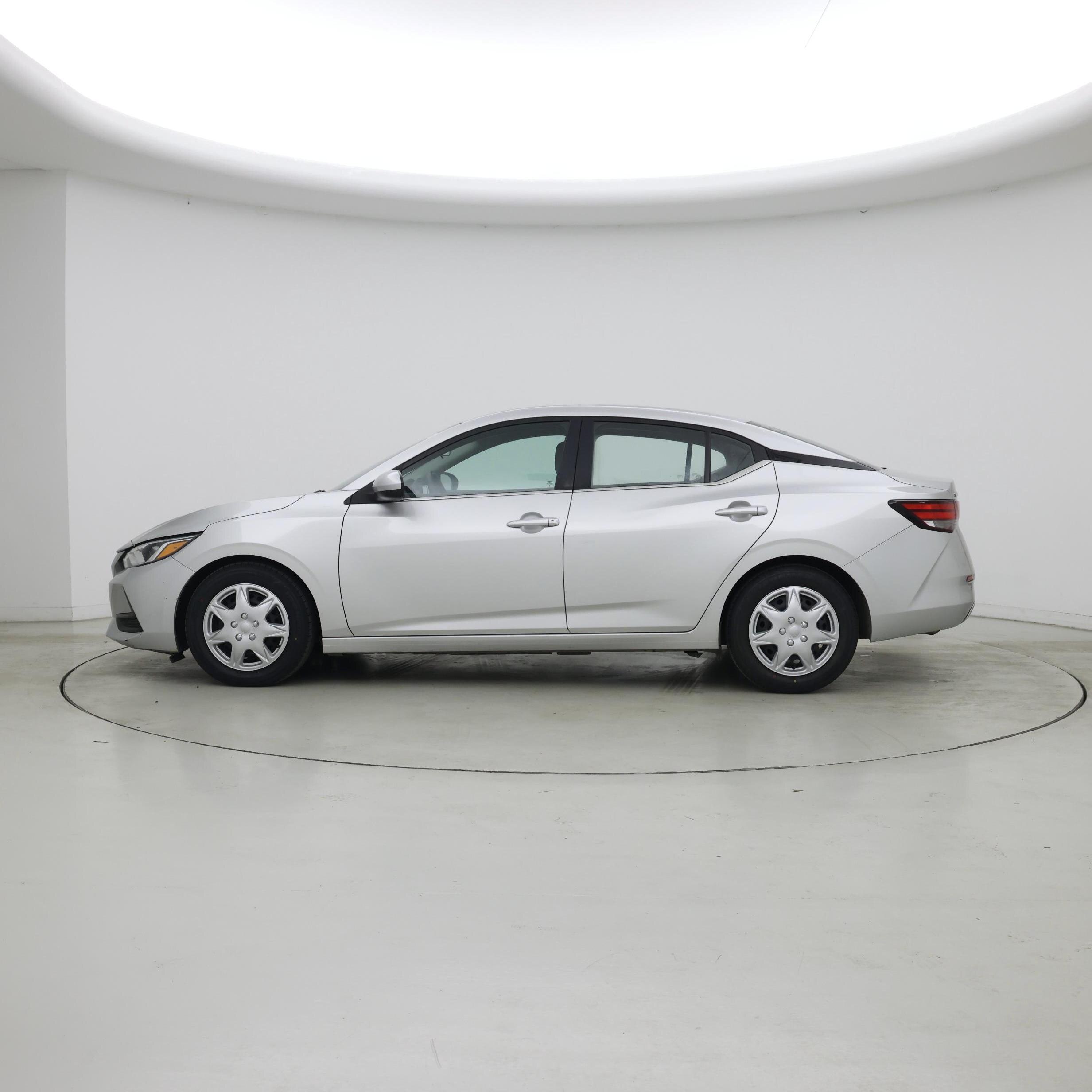 Thumbnail: 2023 Nissan Sentra - 3
