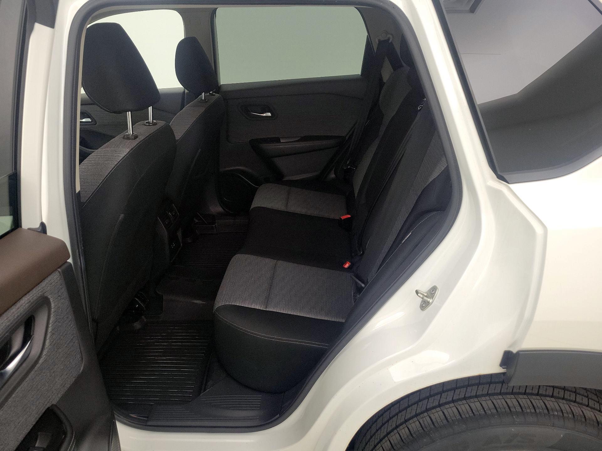 Thumbnail: 2023 Nissan Rogue - 19