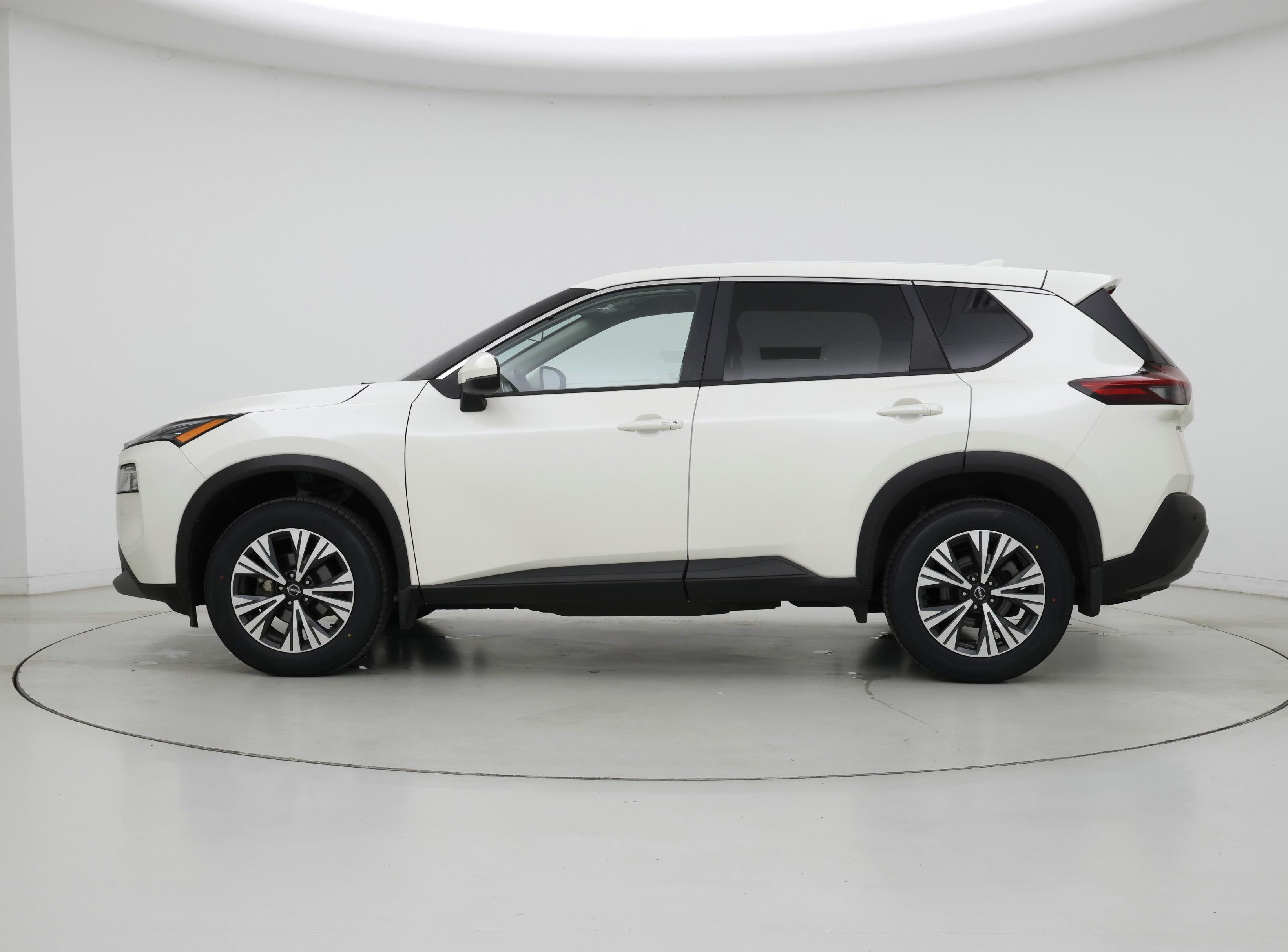 Thumbnail: 2023 Nissan Rogue - 3