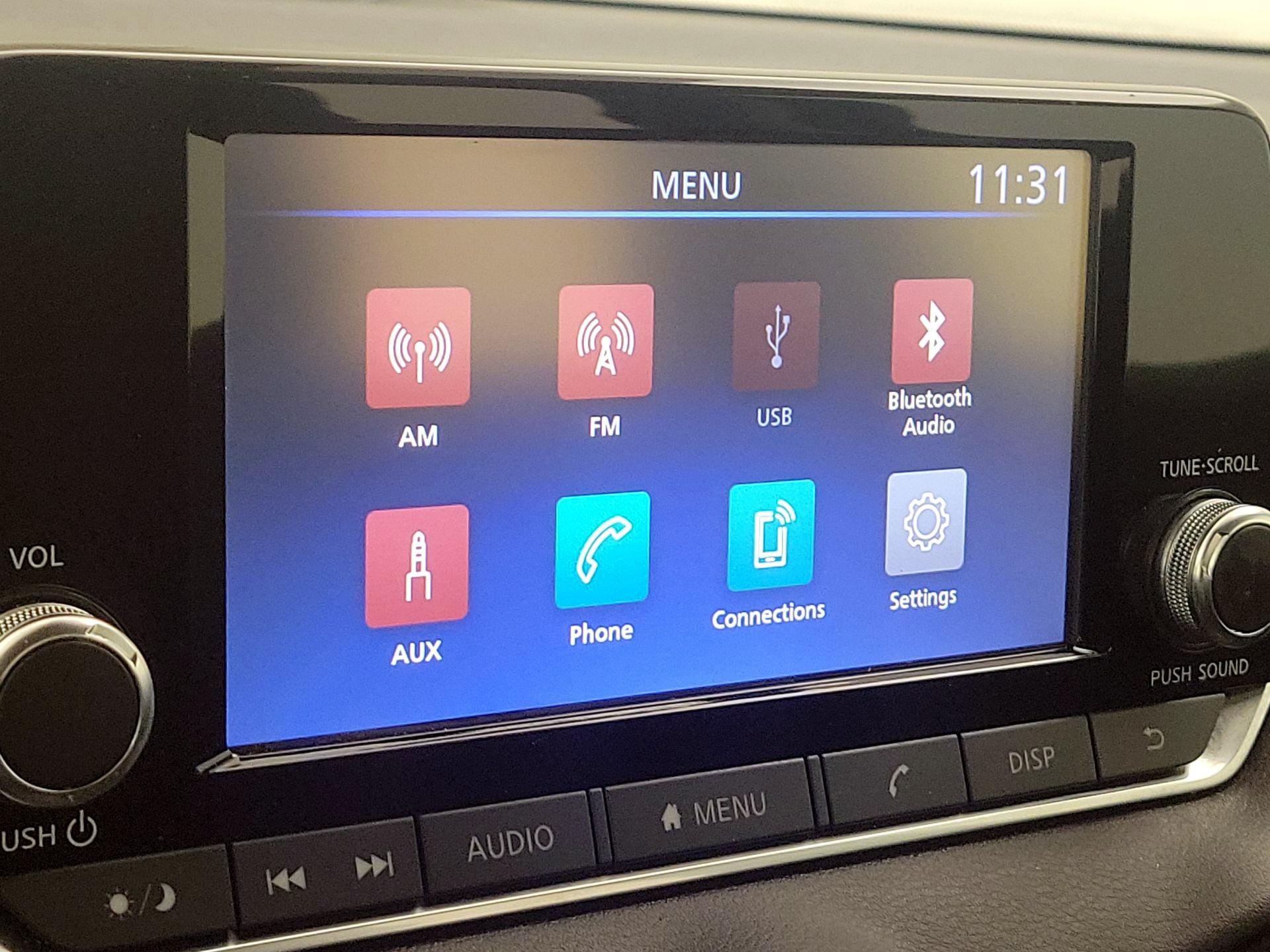 Thumbnail: 2023 Nissan Sentra - 15