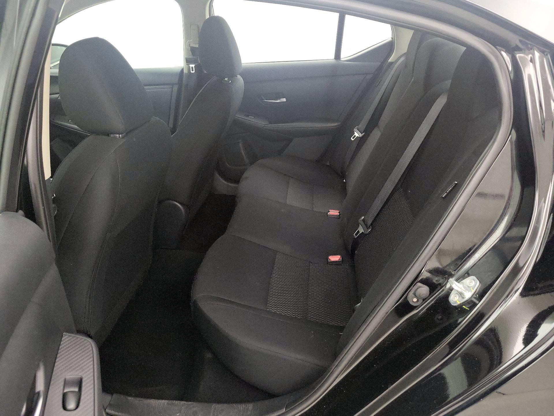 Thumbnail: 2023 Nissan Sentra - 19