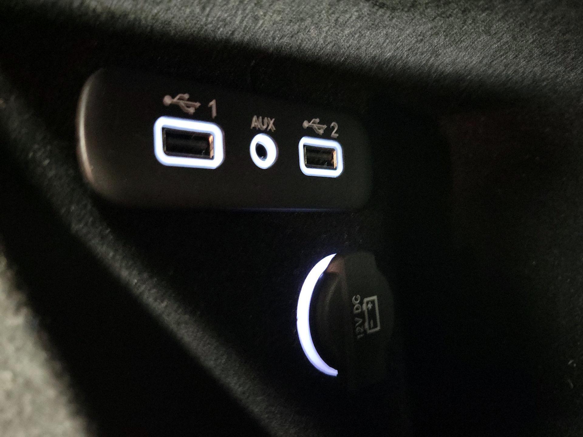 Thumbnail: 2021 Dodge Challenger - 18