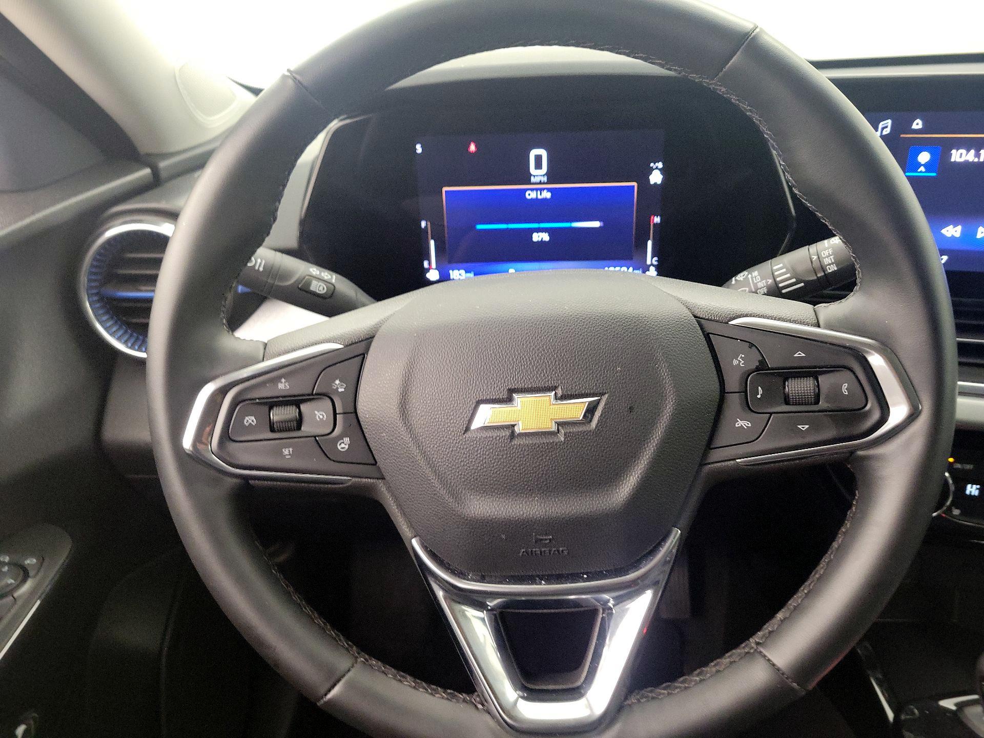 Thumbnail: 2025 Chevrolet Trax - 10