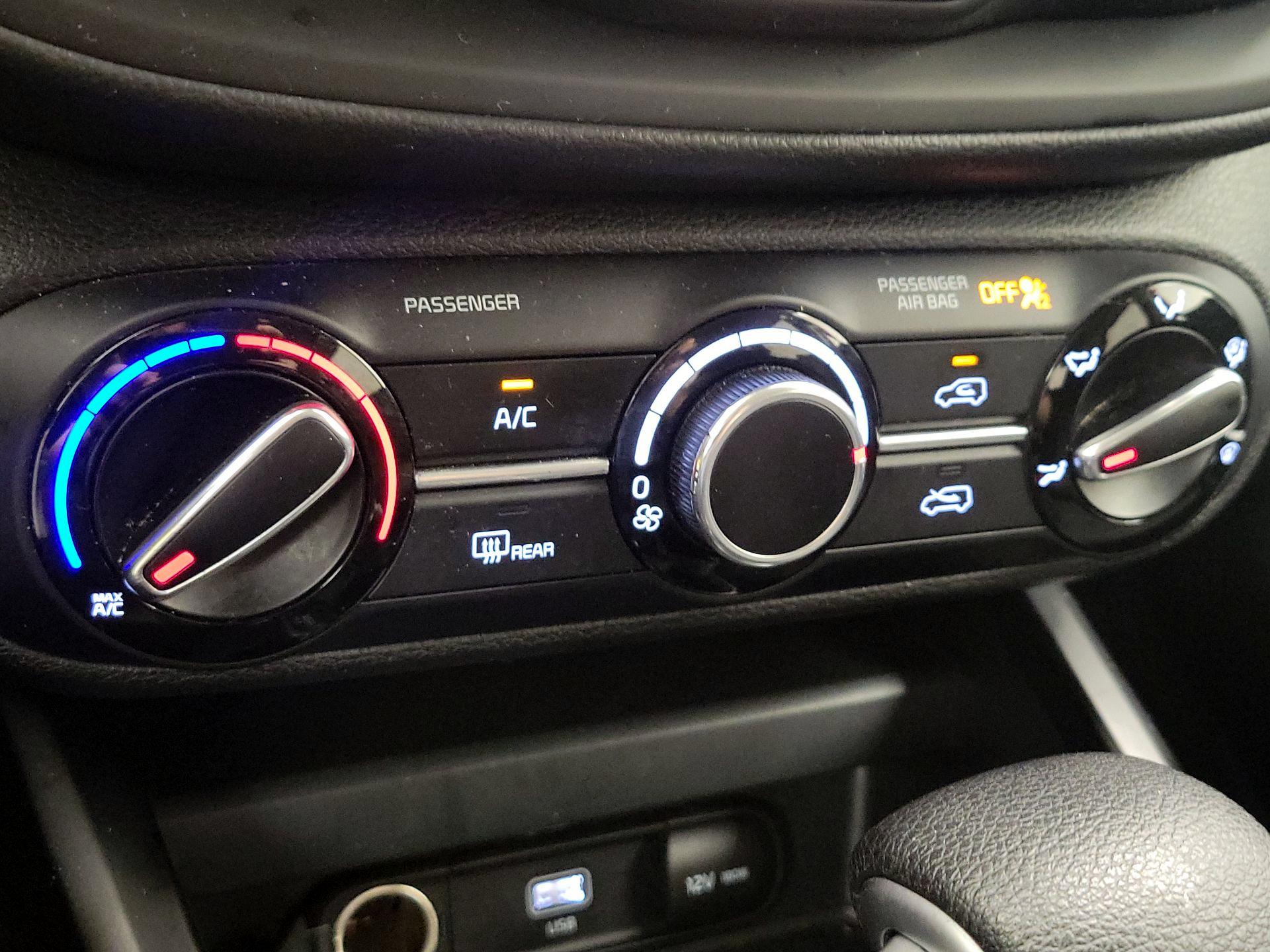 Thumbnail: 2023 Kia Soul - 16