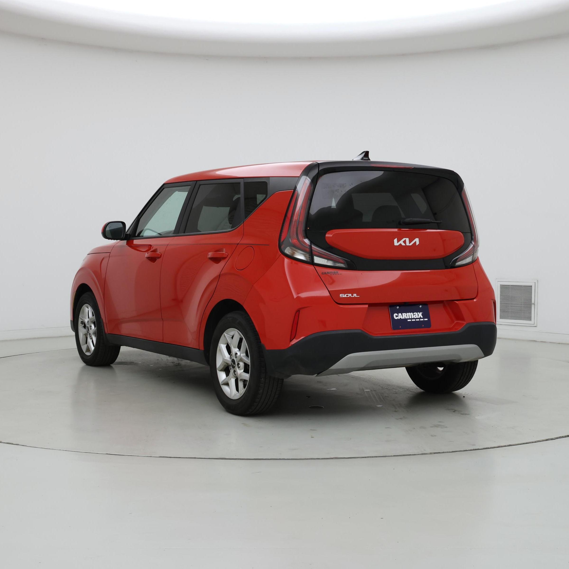 Thumbnail: 2023 Kia Soul - 2