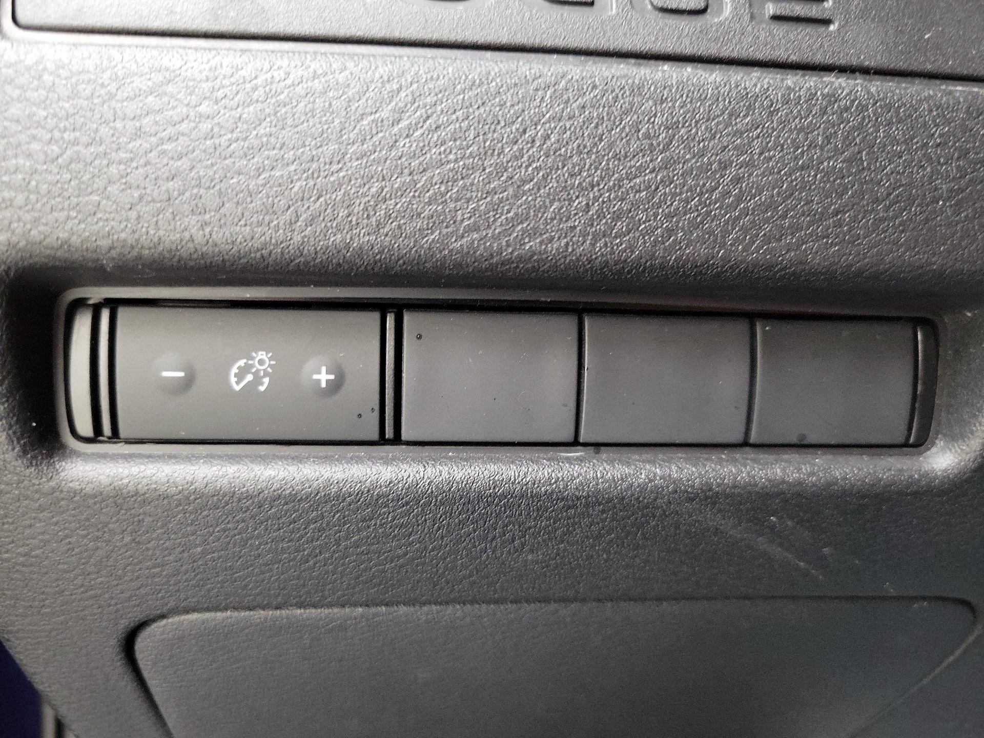 Thumbnail: 2023 Nissan Rogue - 13