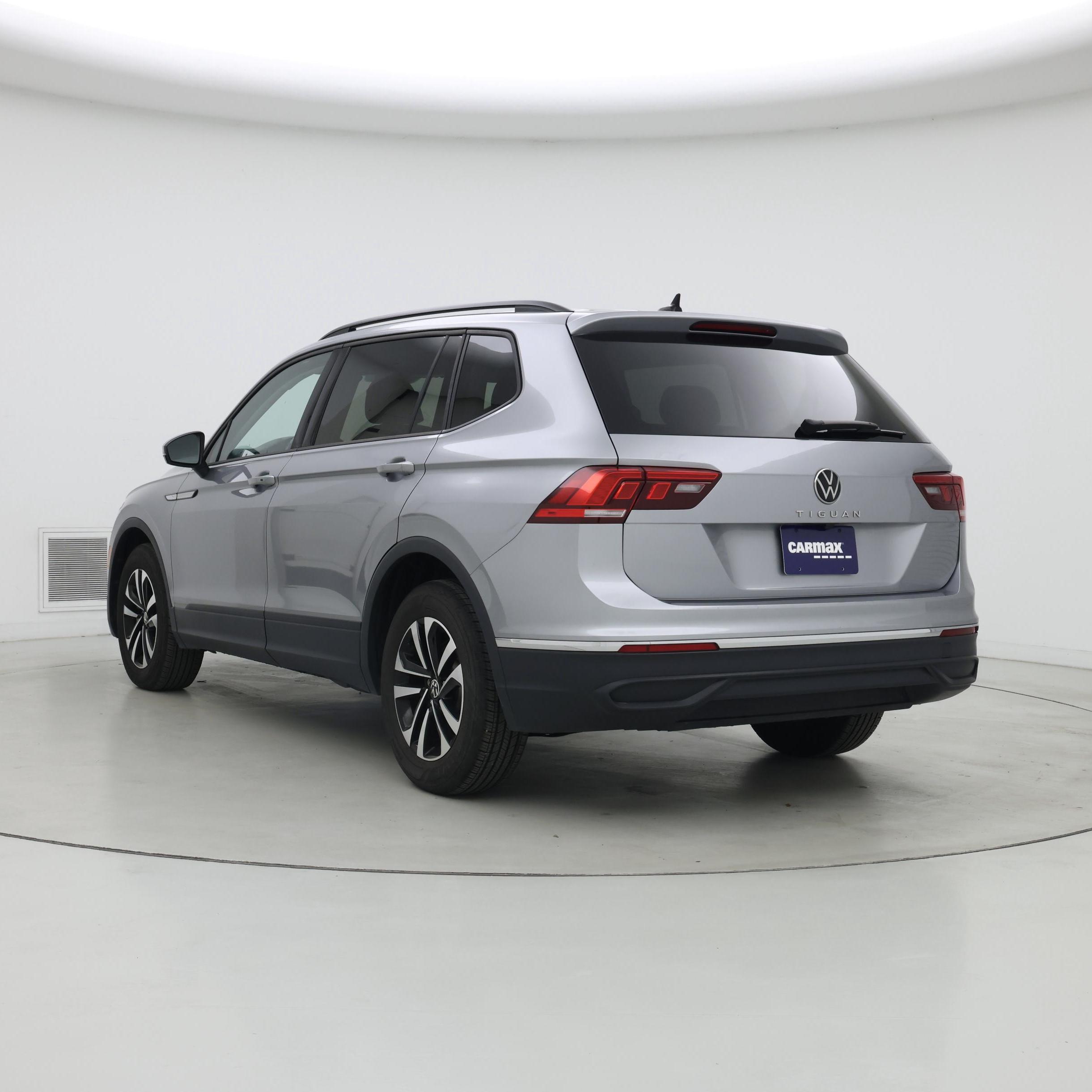 Thumbnail: 2024 Volkswagen Tiguan - 2