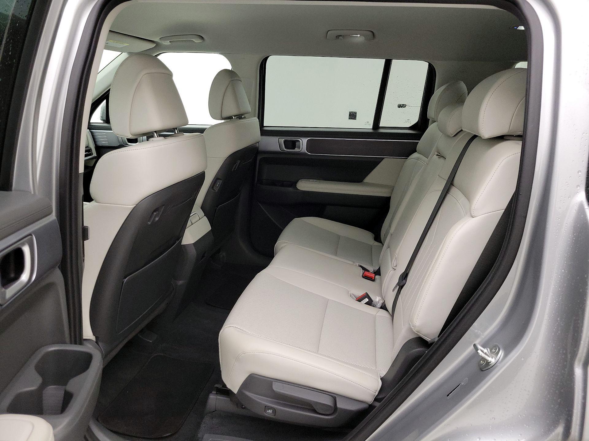 Thumbnail: 2024 Hyundai Santa Fe - 19