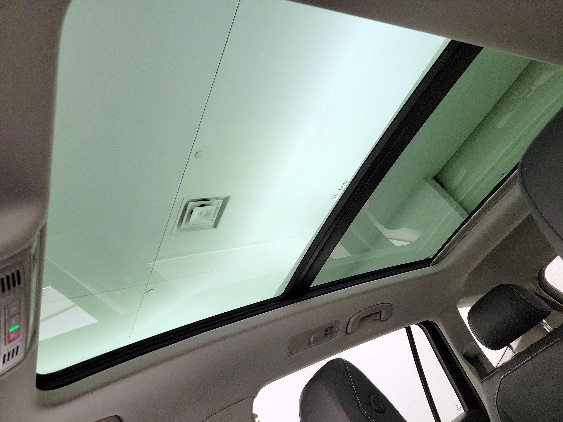 Thumbnail: 2024 Volkswagen Tiguan - 19