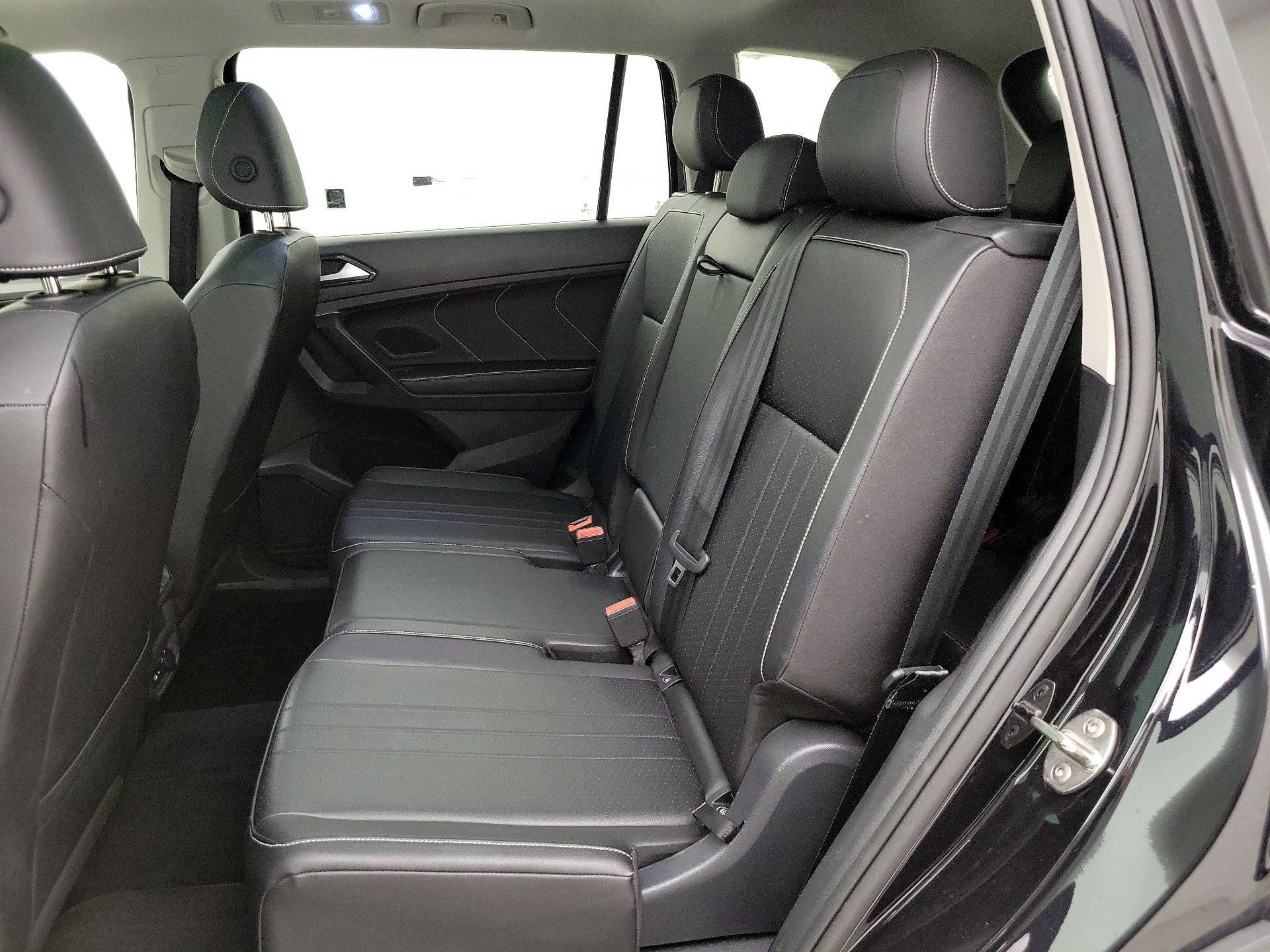 Thumbnail: 2024 Volkswagen Tiguan - 20