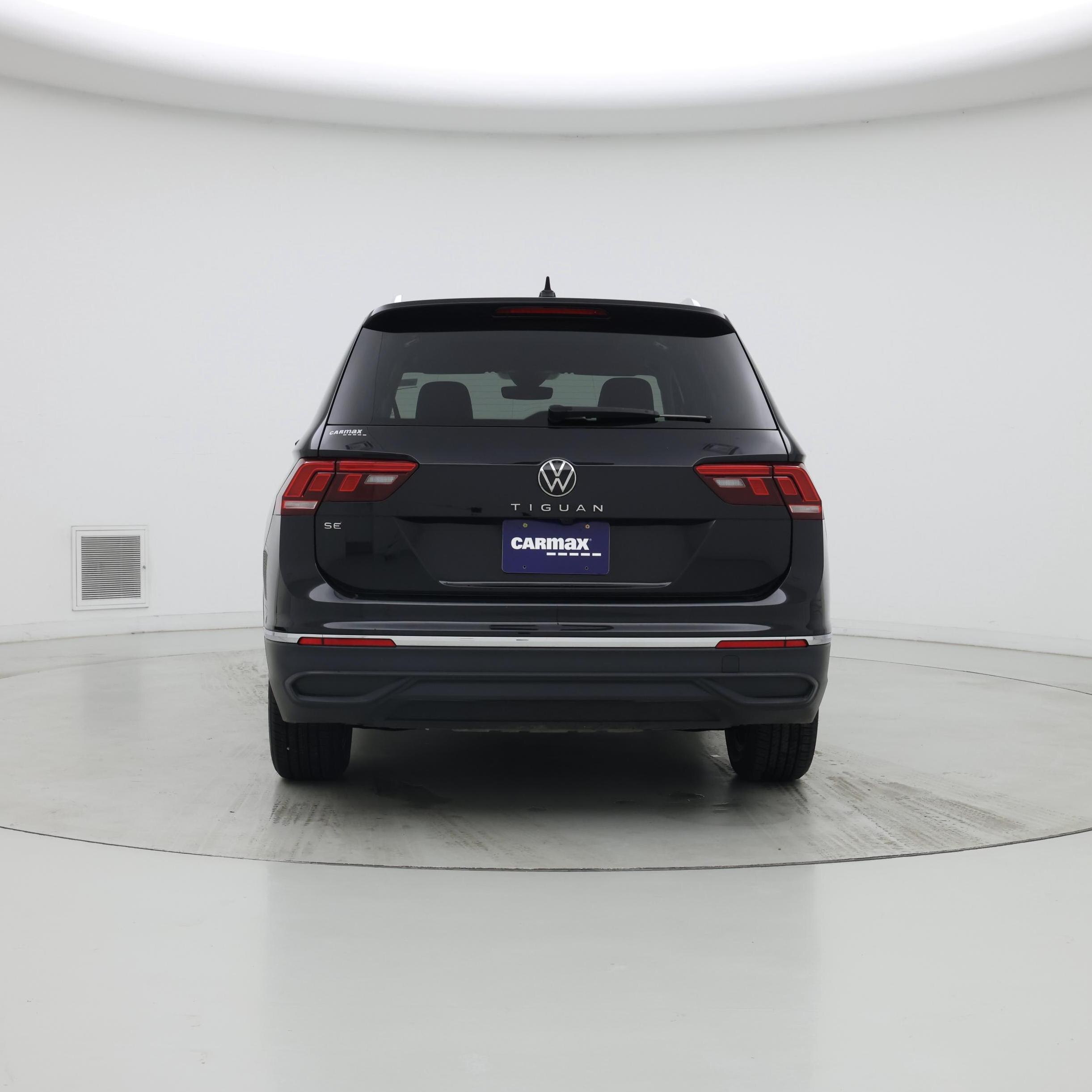 Thumbnail: 2024 Volkswagen Tiguan - 6