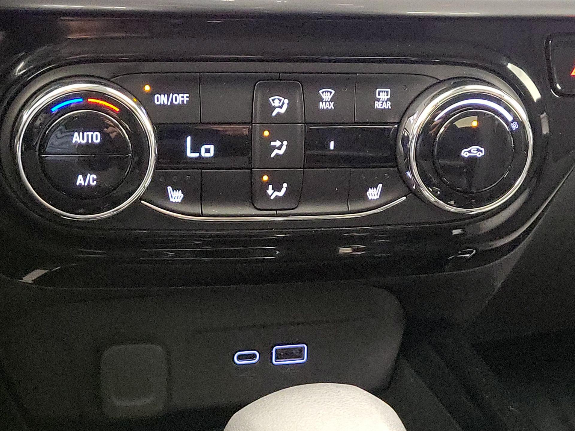 Thumbnail: 2025 Chevrolet Trax - 16