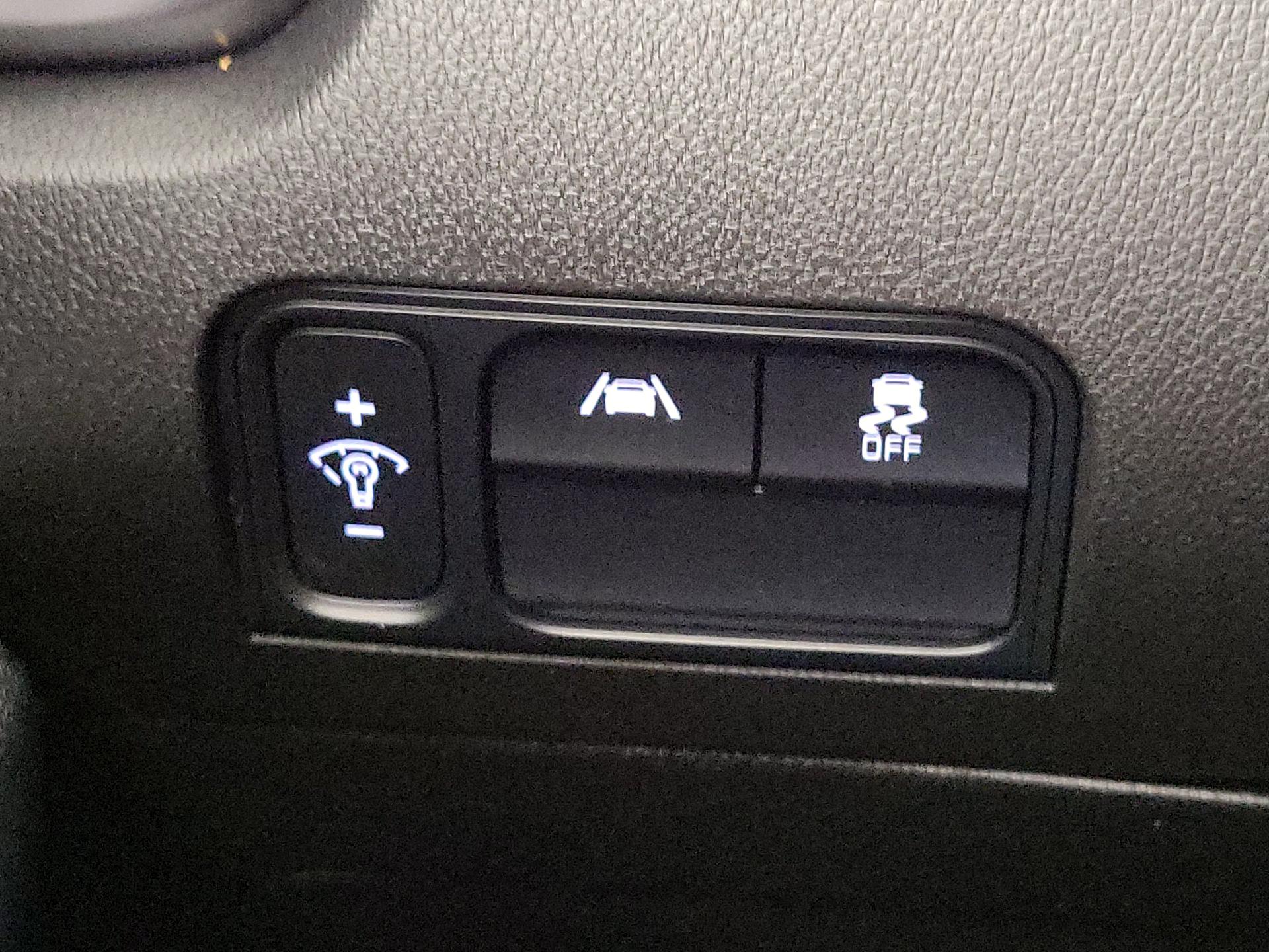 Thumbnail: 2023 Kia Sorento - 13