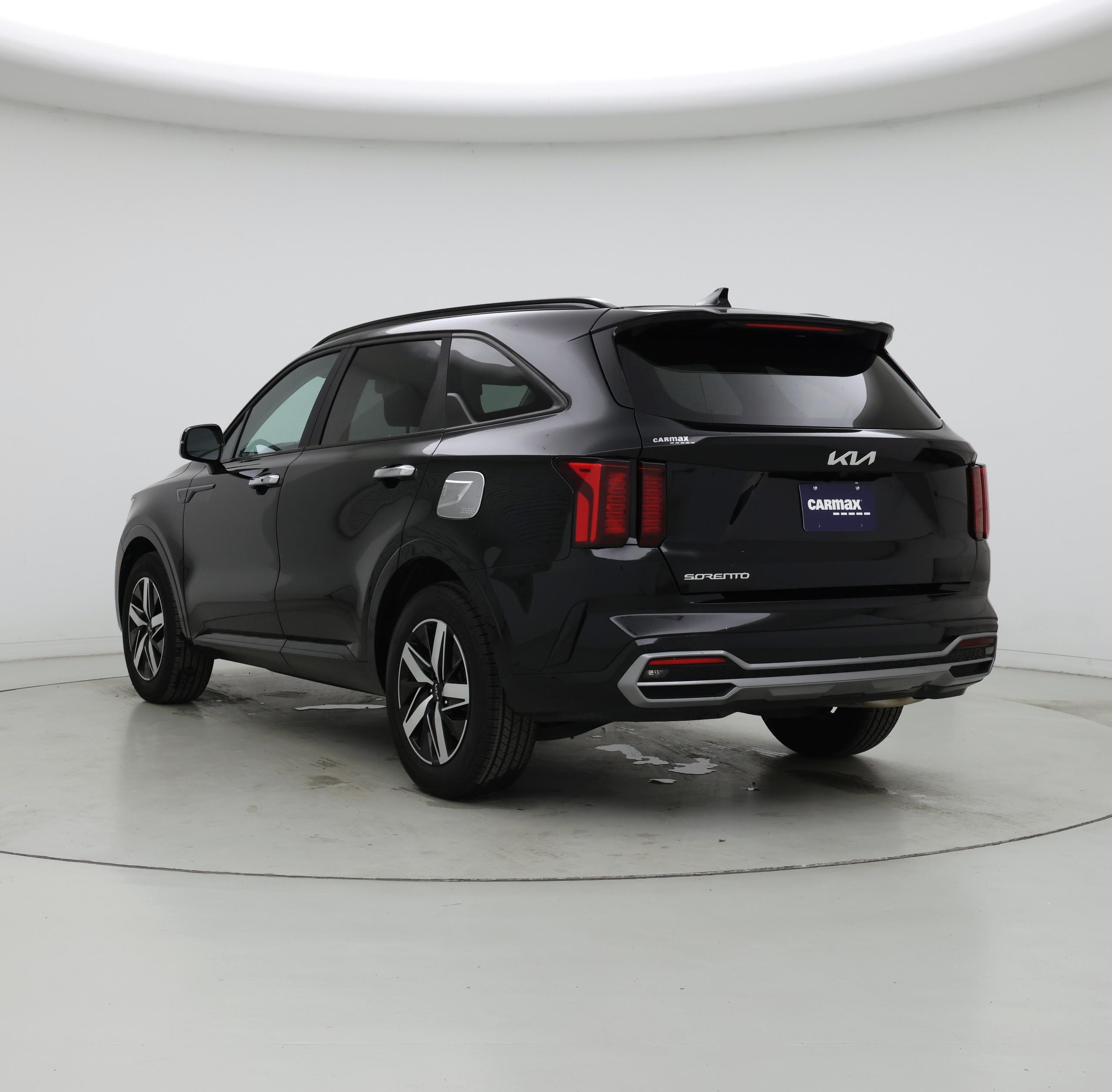 Thumbnail: 2023 Kia Sorento - 2