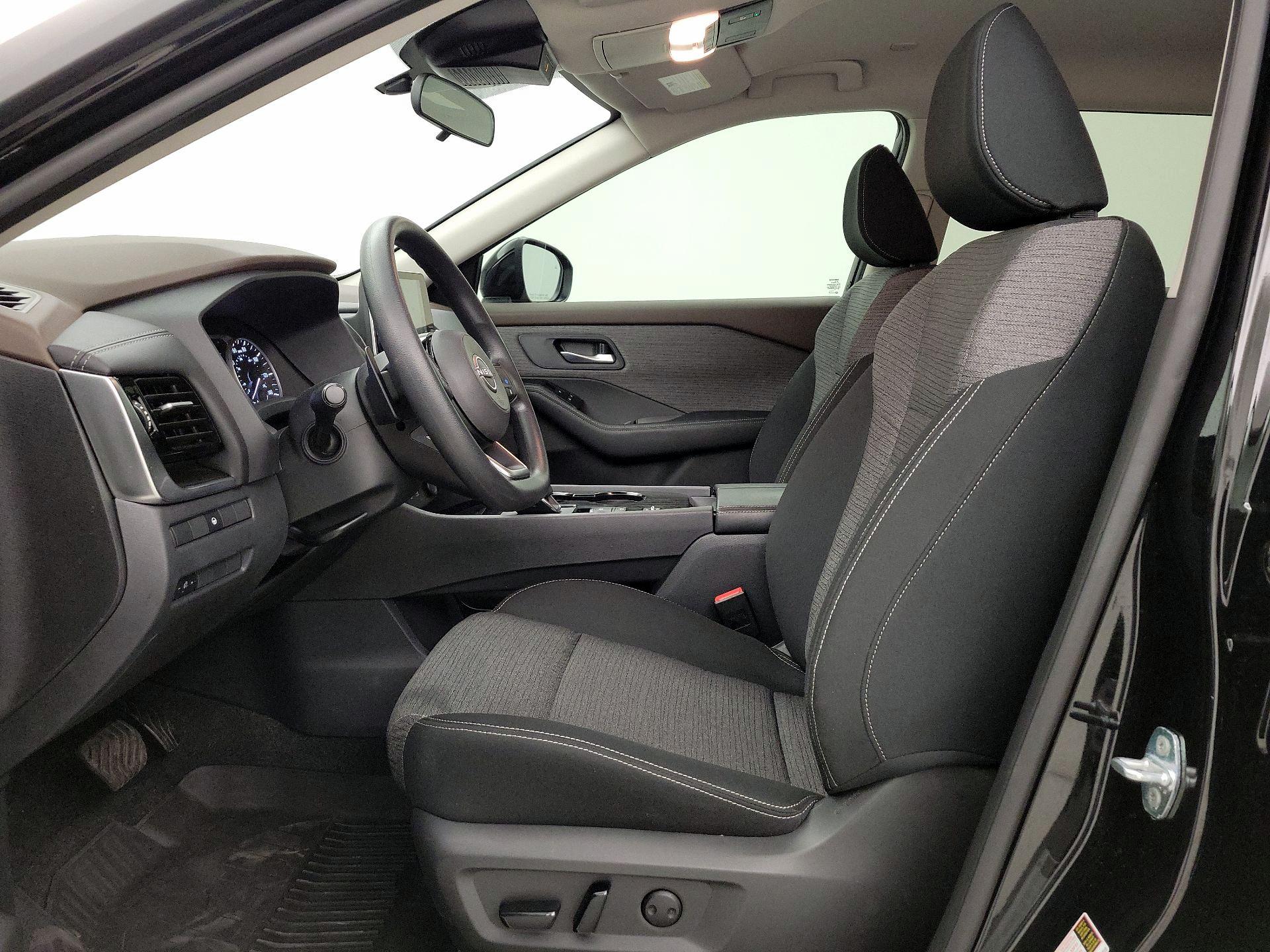 Thumbnail: 2023 Nissan Rogue - 11