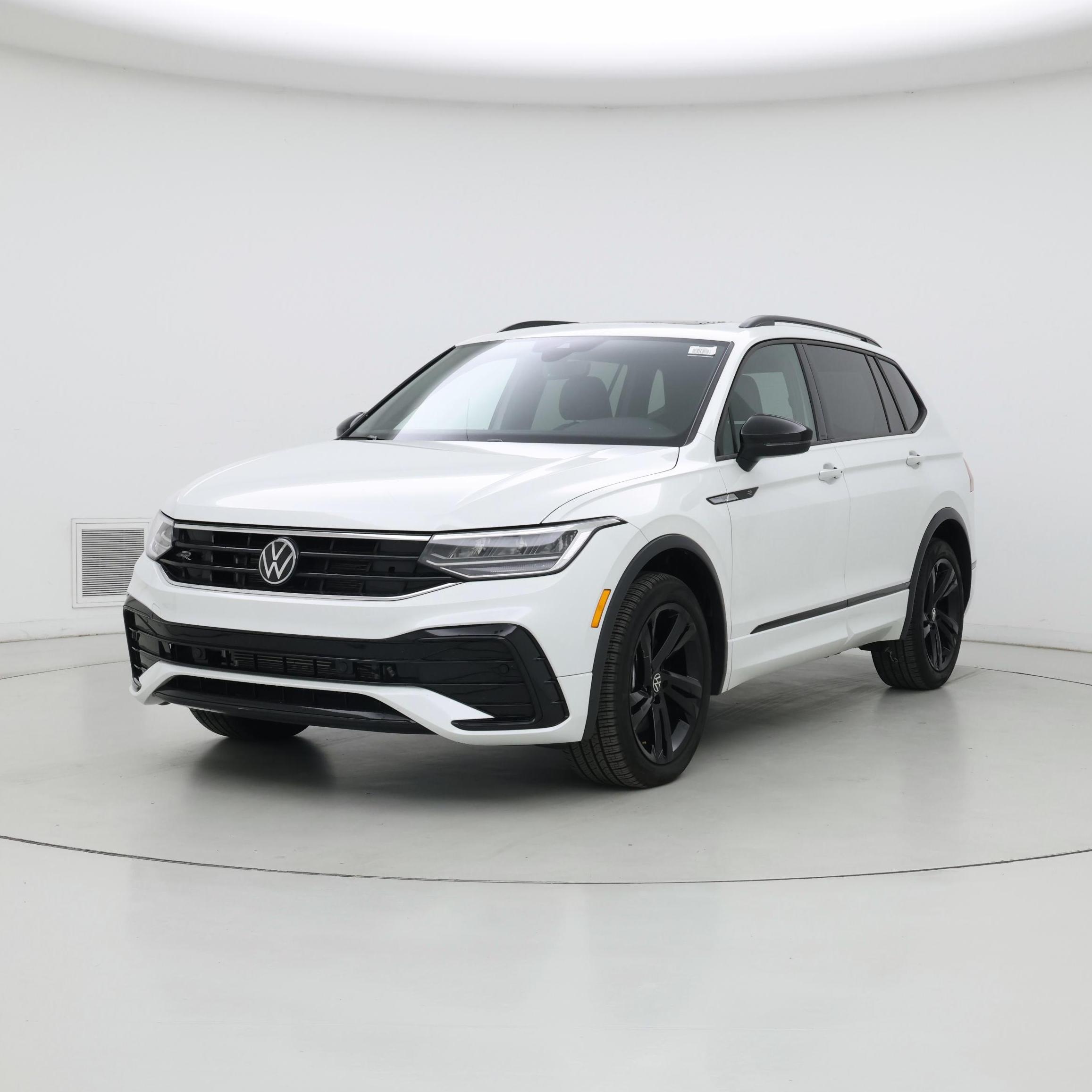 Thumbnail: 2024 Volkswagen Tiguan - 4