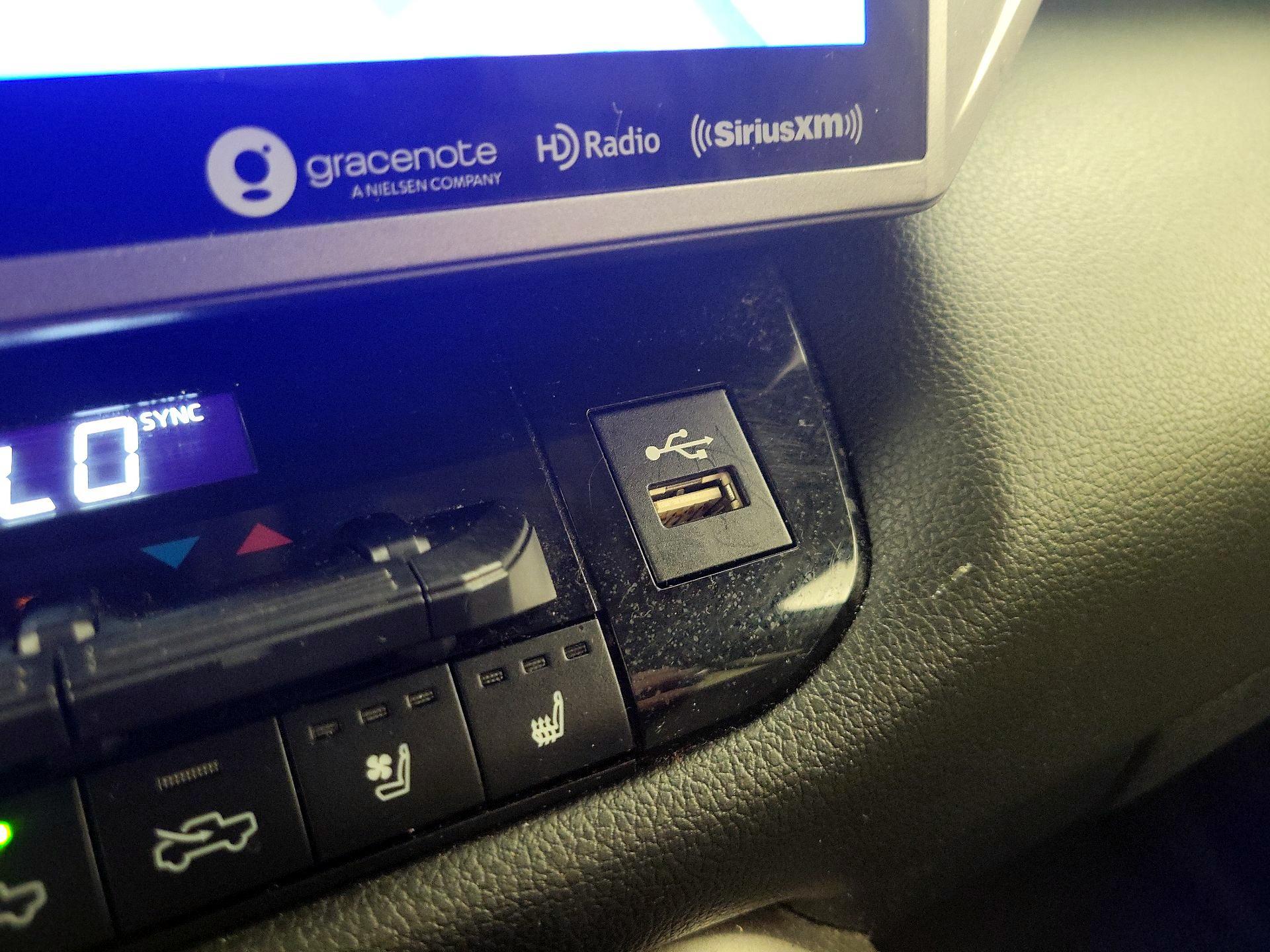 Thumbnail: 2022 Toyota Tundra - 18