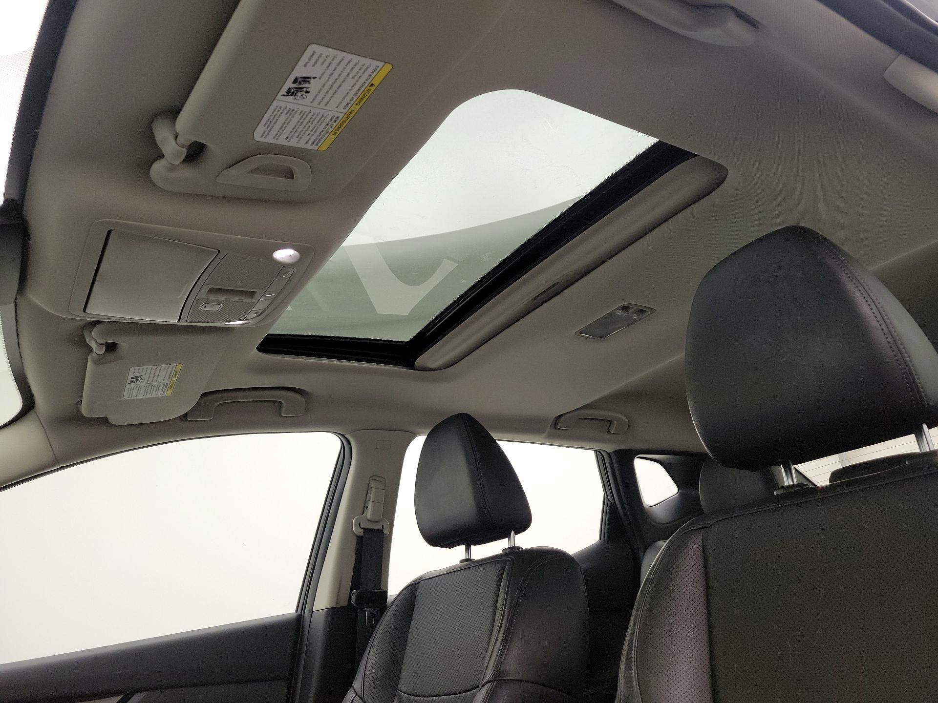 Thumbnail: 2022 Nissan Rogue Sport - 19