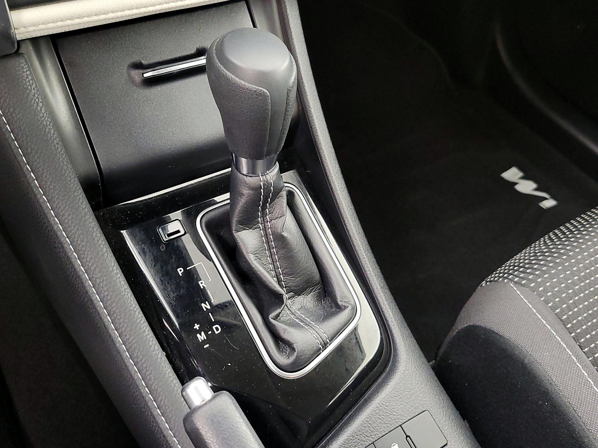 Thumbnail: 2018 Toyota Corolla iM - 17