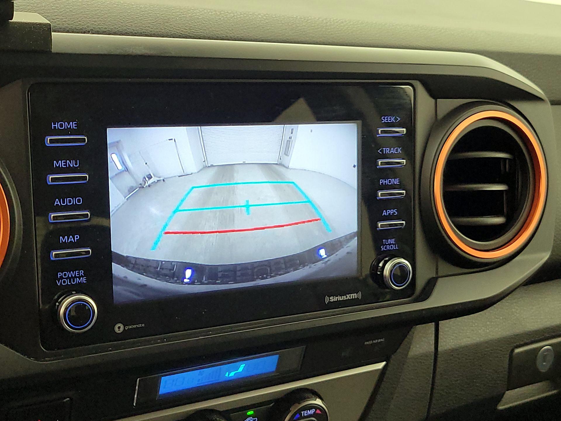 Thumbnail: 2022 Toyota Tacoma - 14