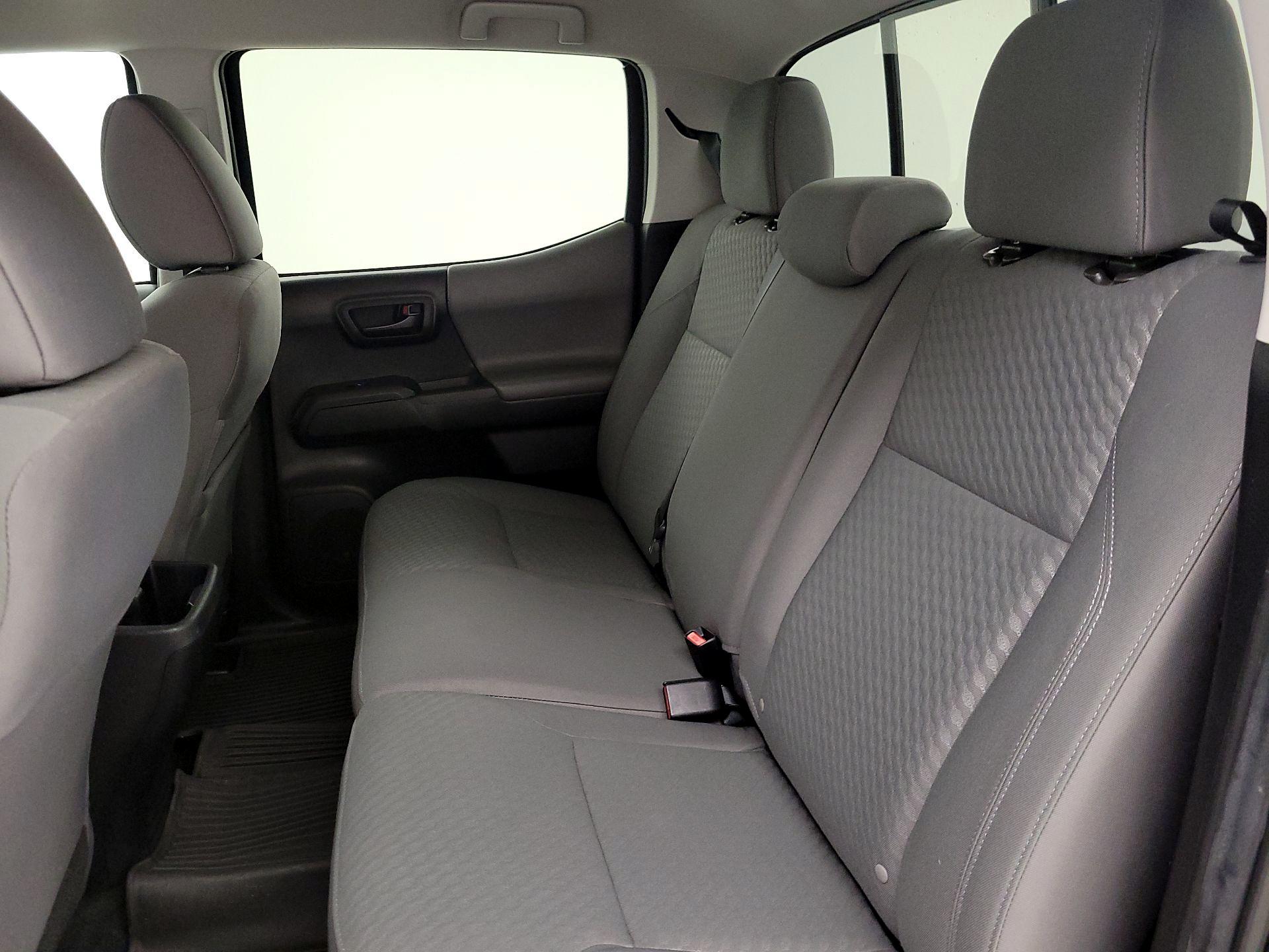 Thumbnail: 2022 Toyota Tacoma - 19