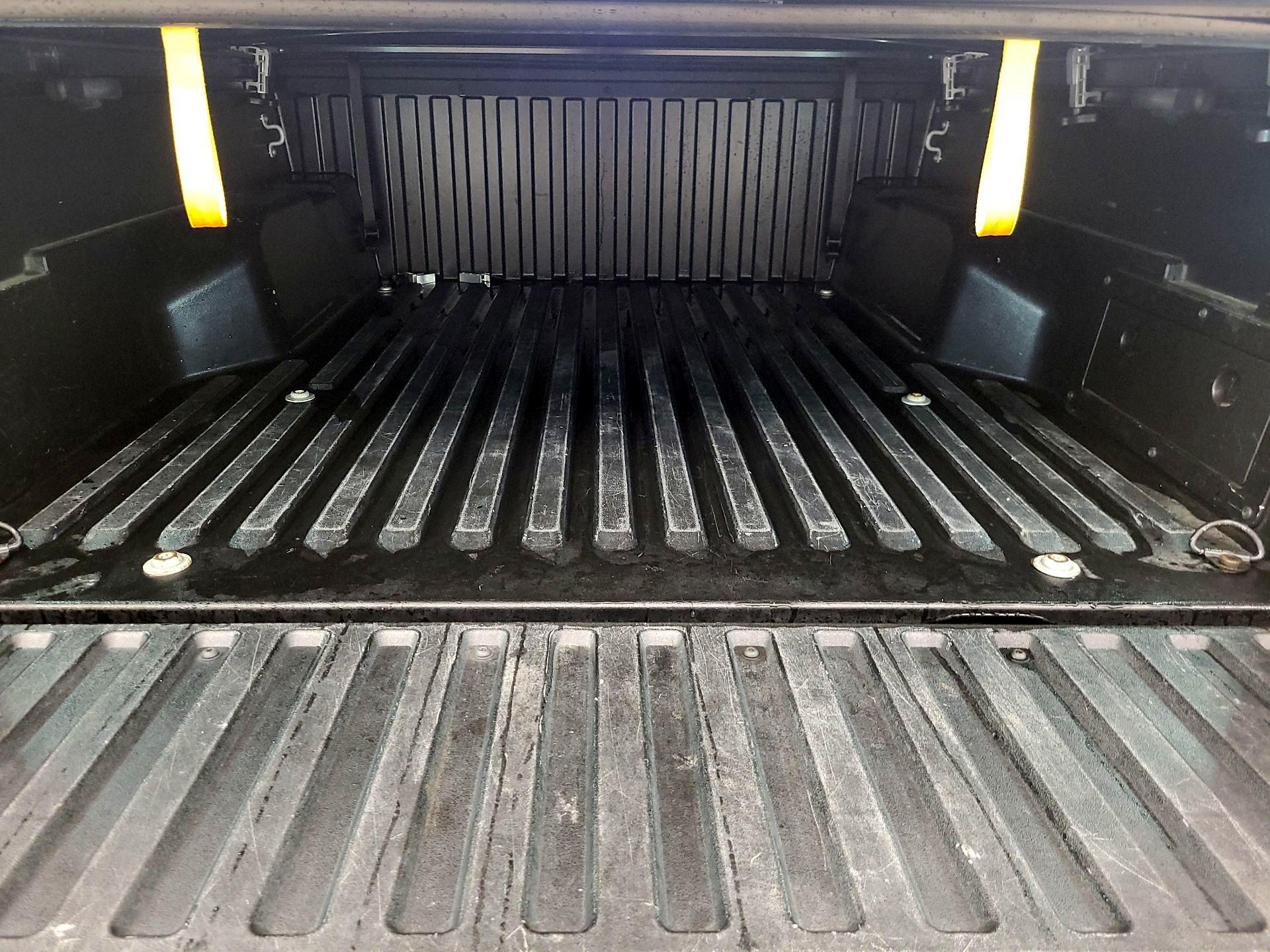 Thumbnail: 2022 Toyota Tacoma - 20