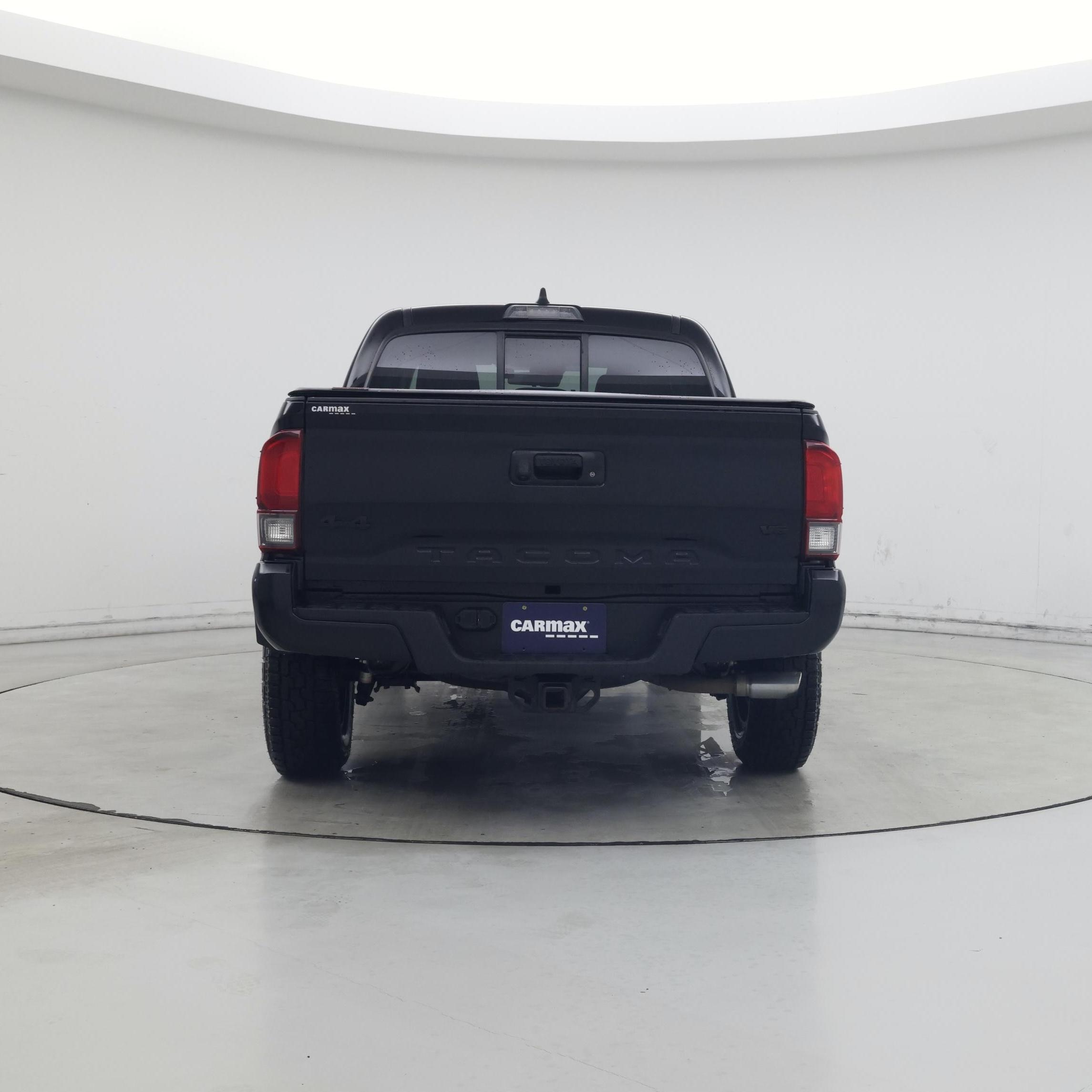 Thumbnail: 2022 Toyota Tacoma - 6